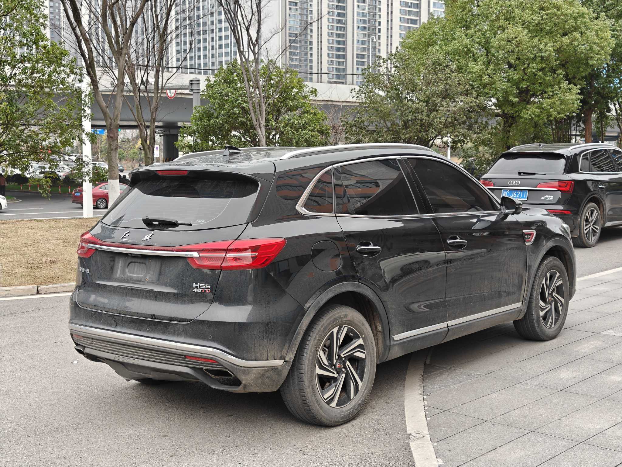 HongQi HS5 2023 car image #4