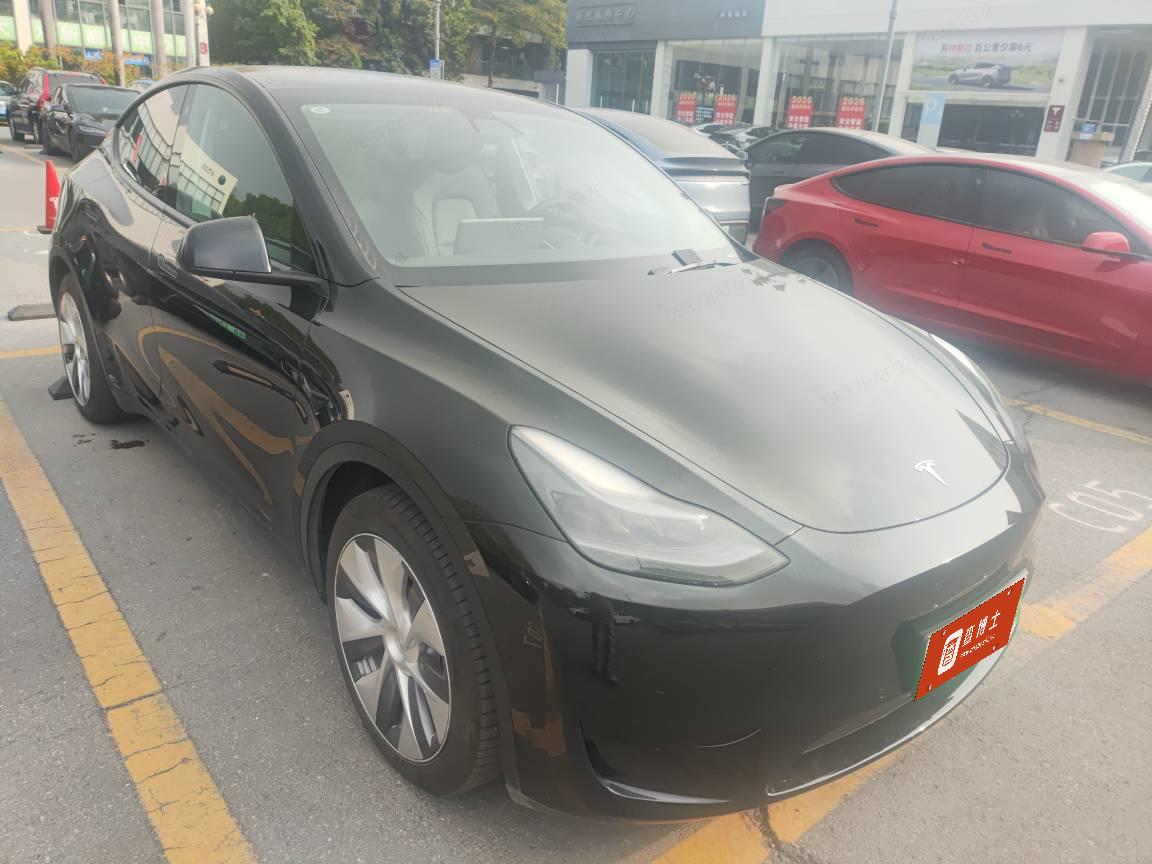 Tesla Model Y 2022 #4 Tesla Model Y 2022 car image #4