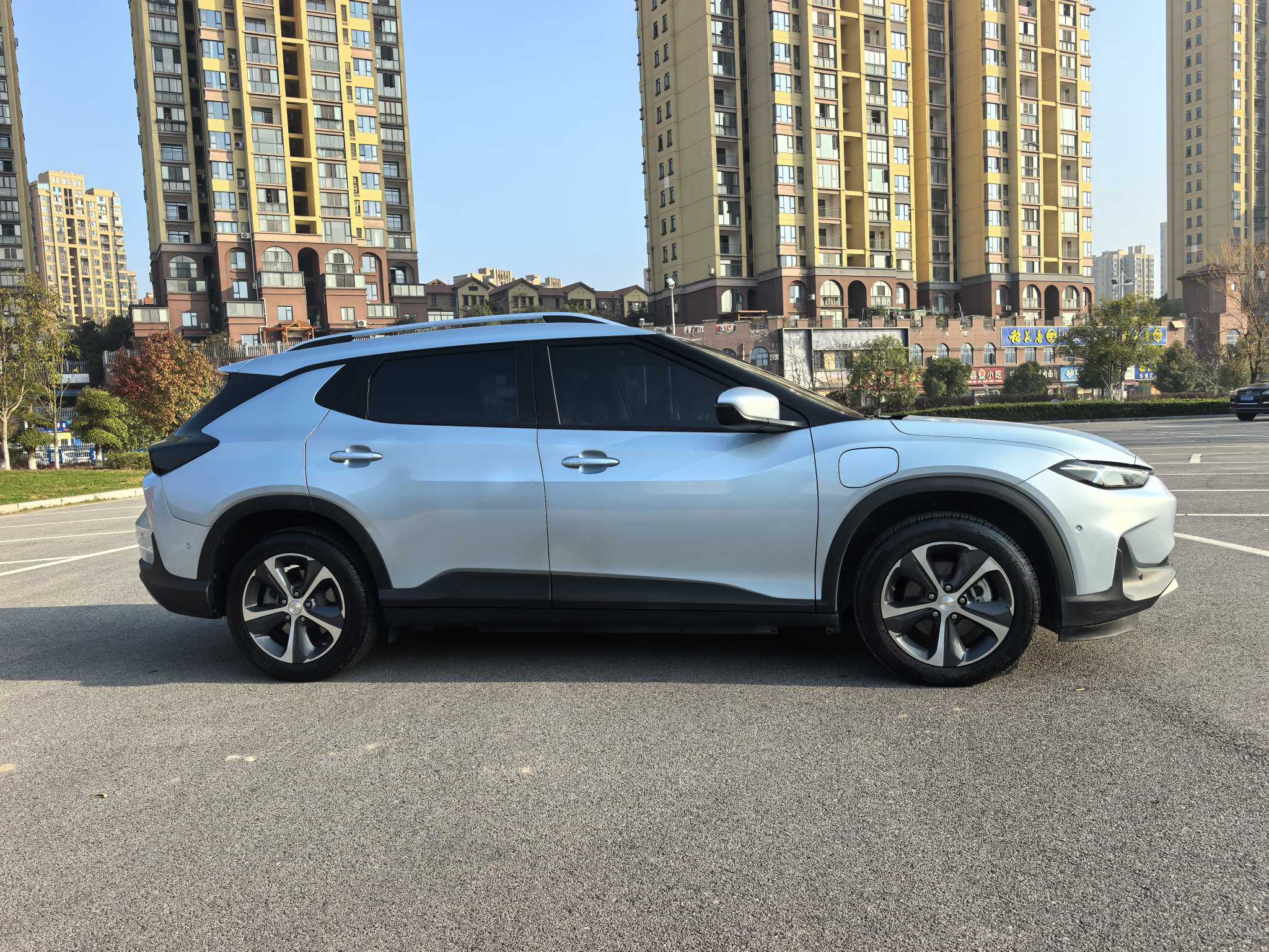 Chevrolet Charm 2022 car image #4