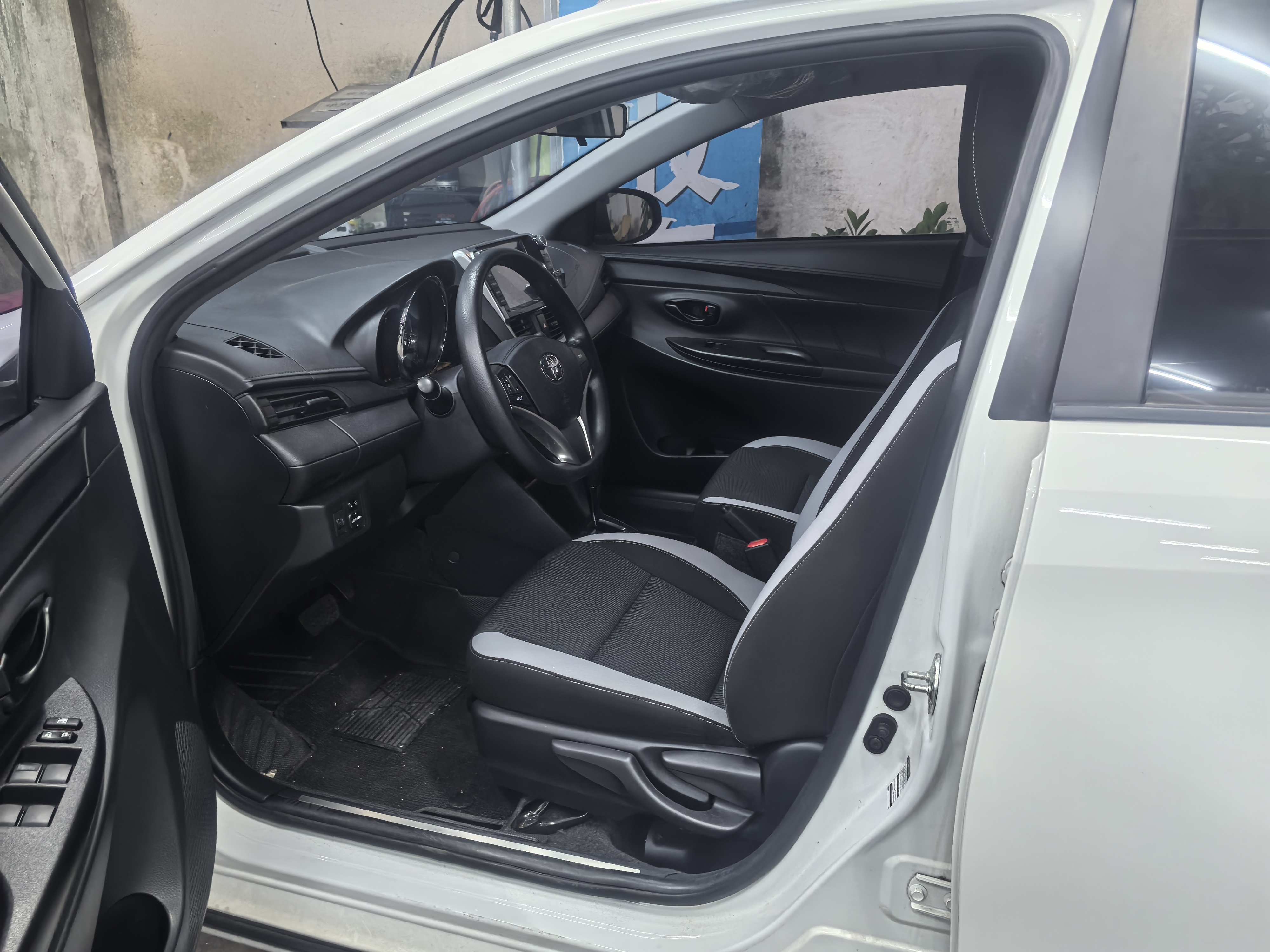 Yaris L Zhixuan 2022 car image #4