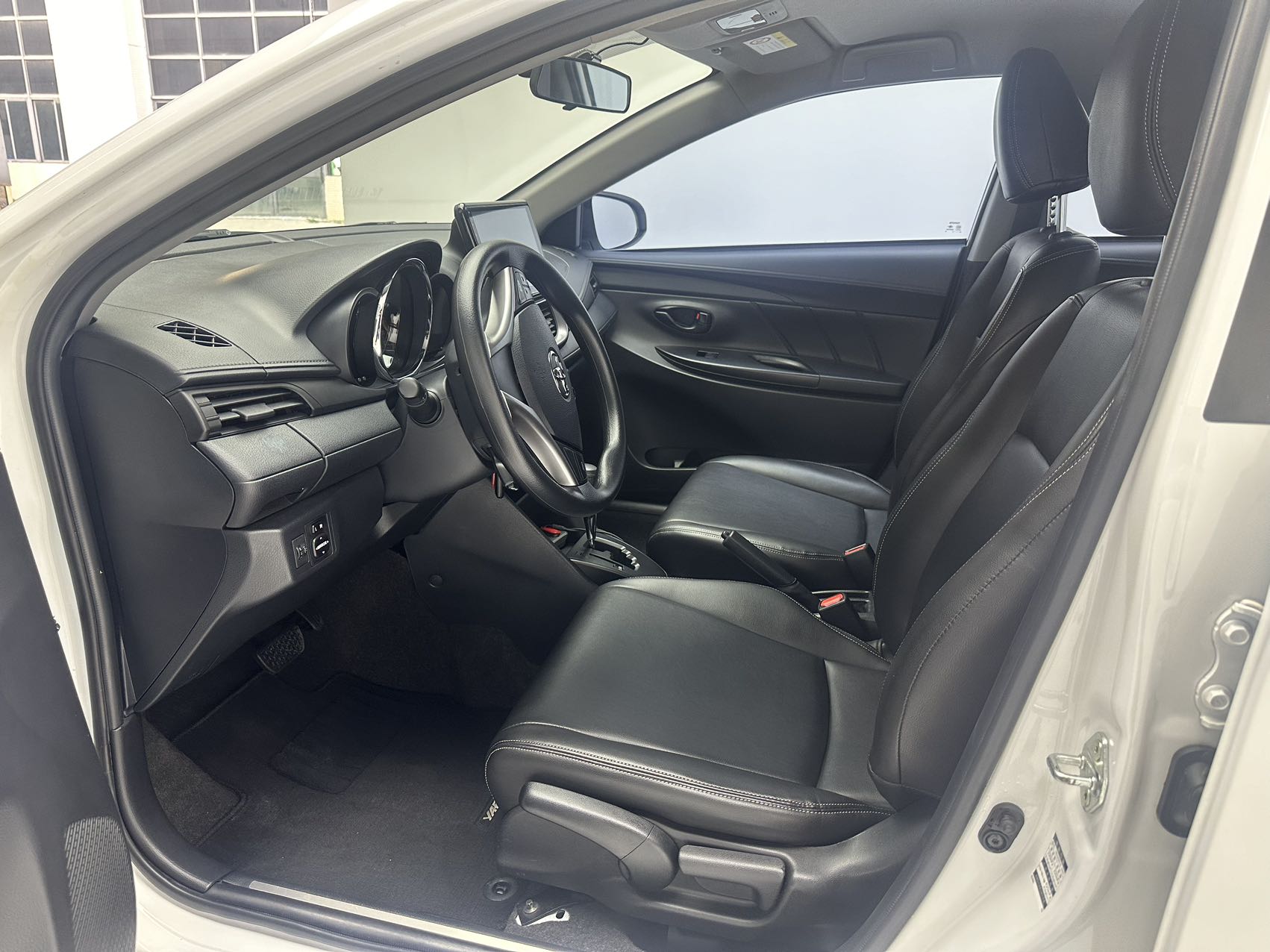 Yaris L Zhixuan 2022 car image #4