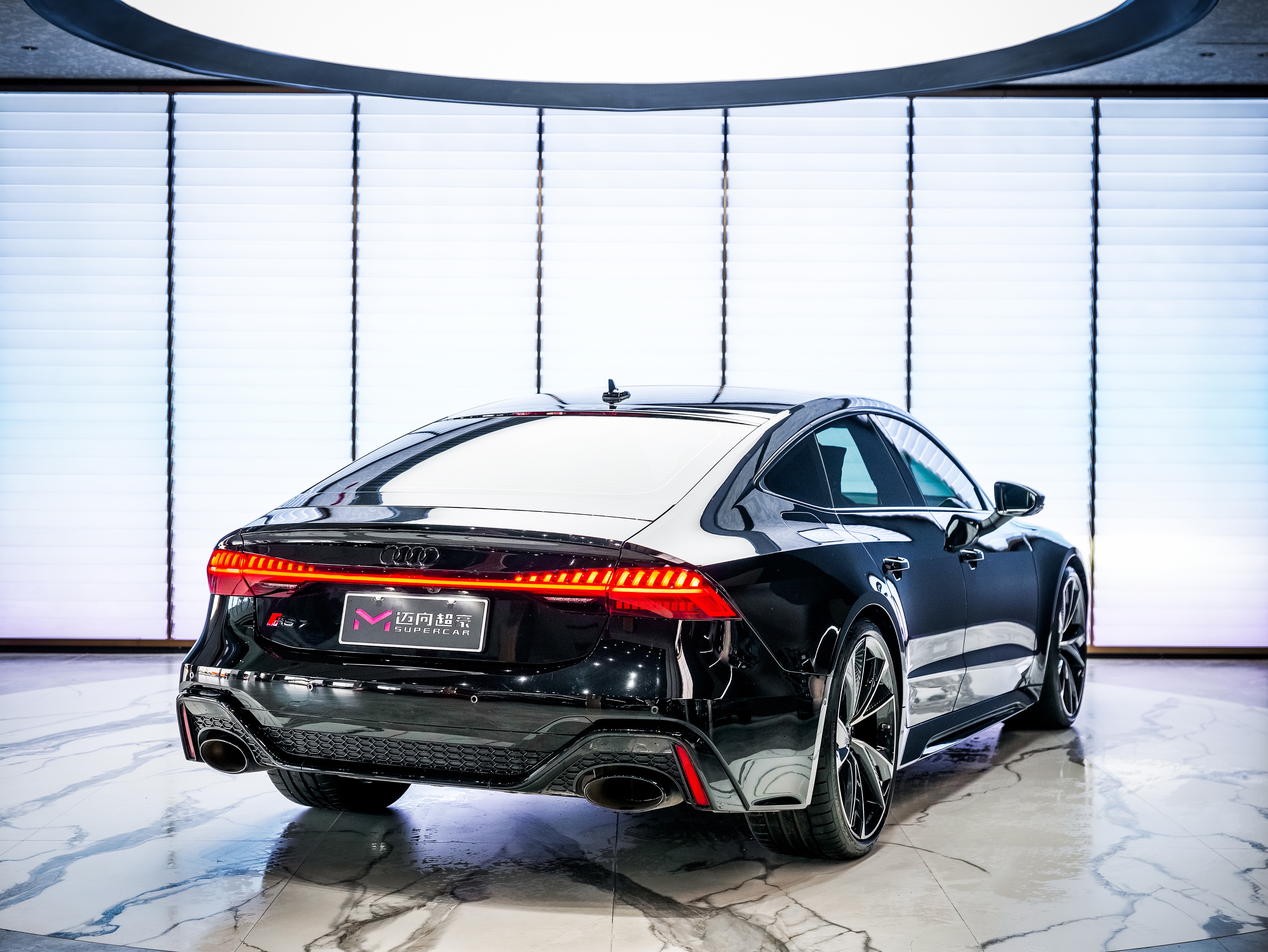 Audi RS 7 2023 car image #4