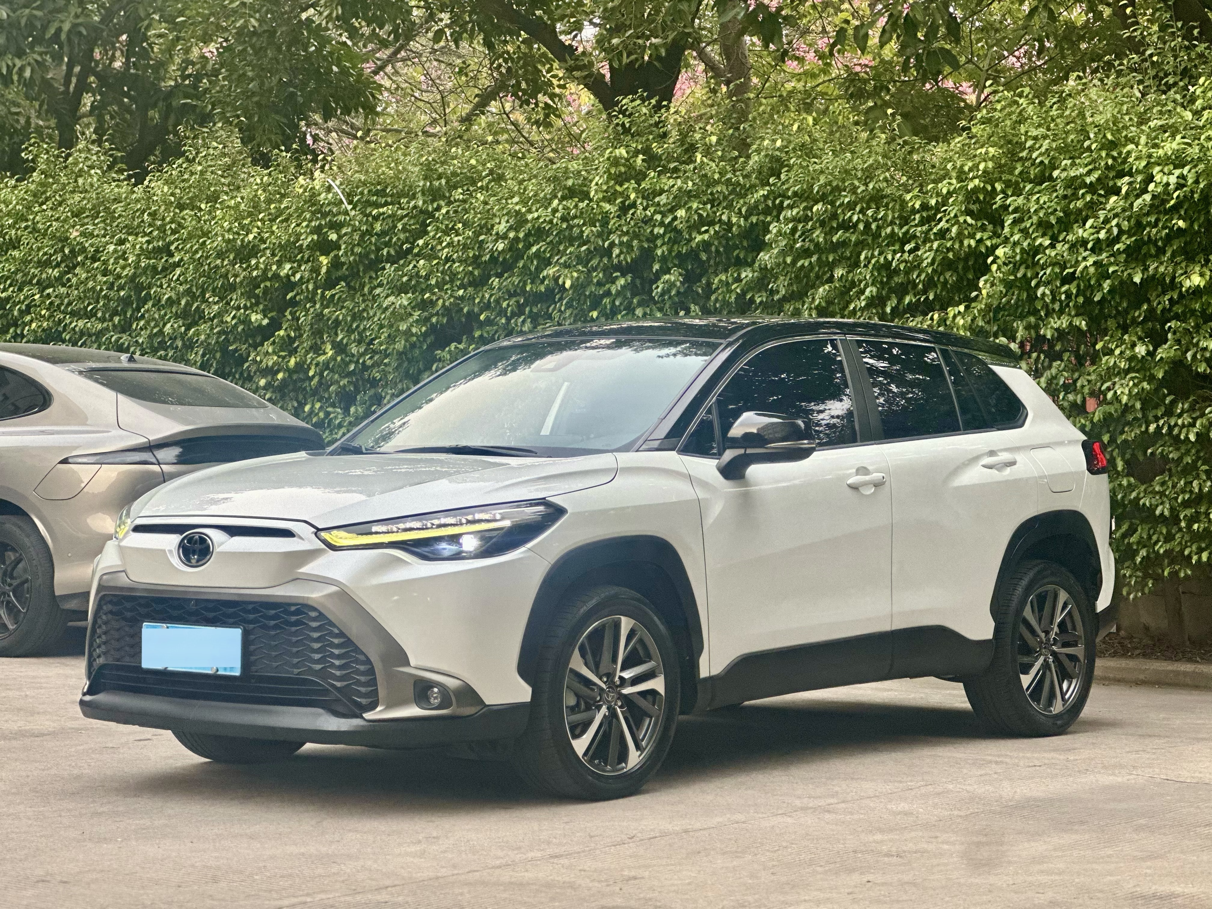 Toyota Frontlander 2022 #4 Toyota Frontlander 2022 immagine di auto #4