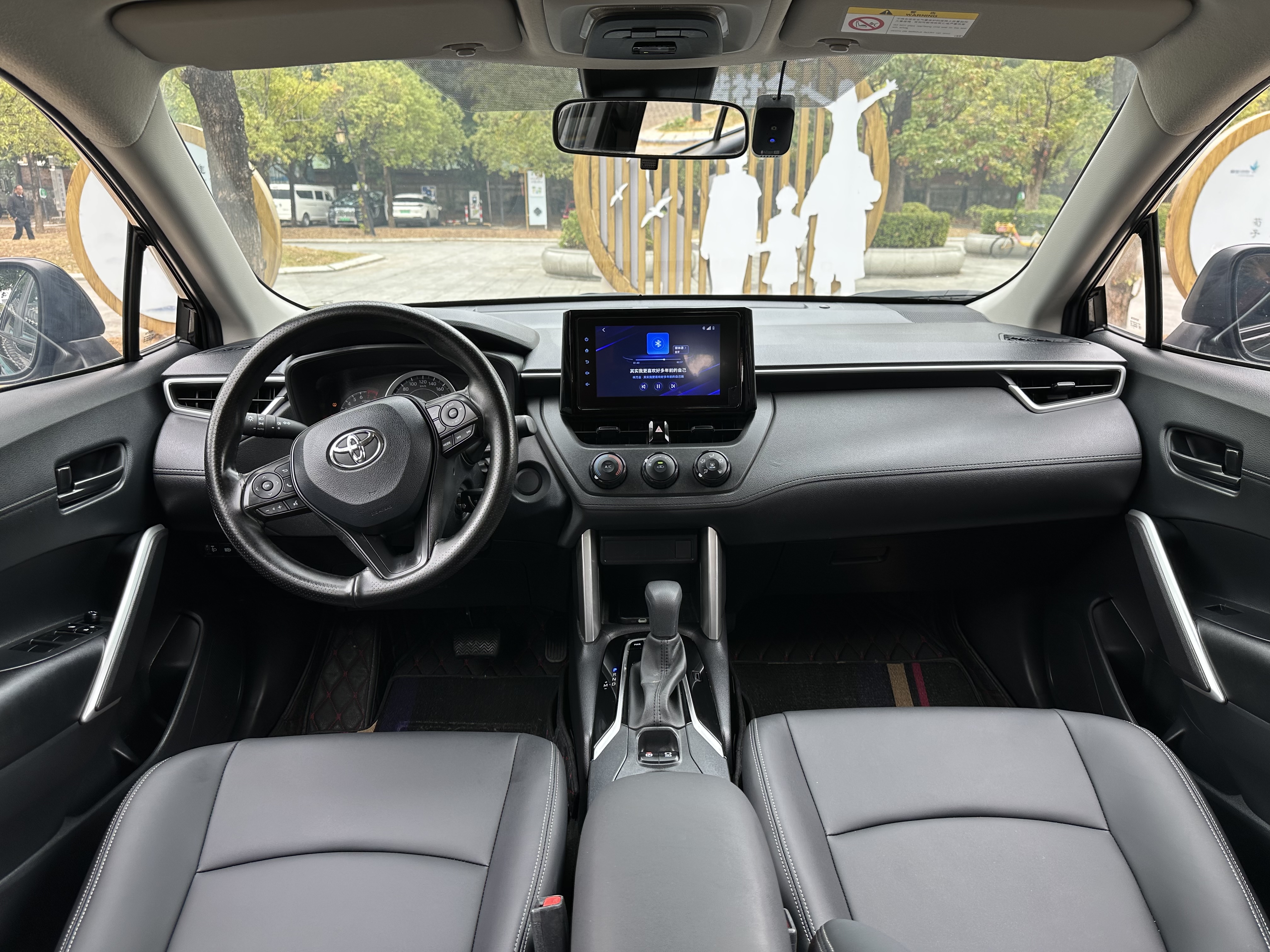 Toyota Corolla Cross 2022 #4 Toyota Corolla Cross 2022 car image #4