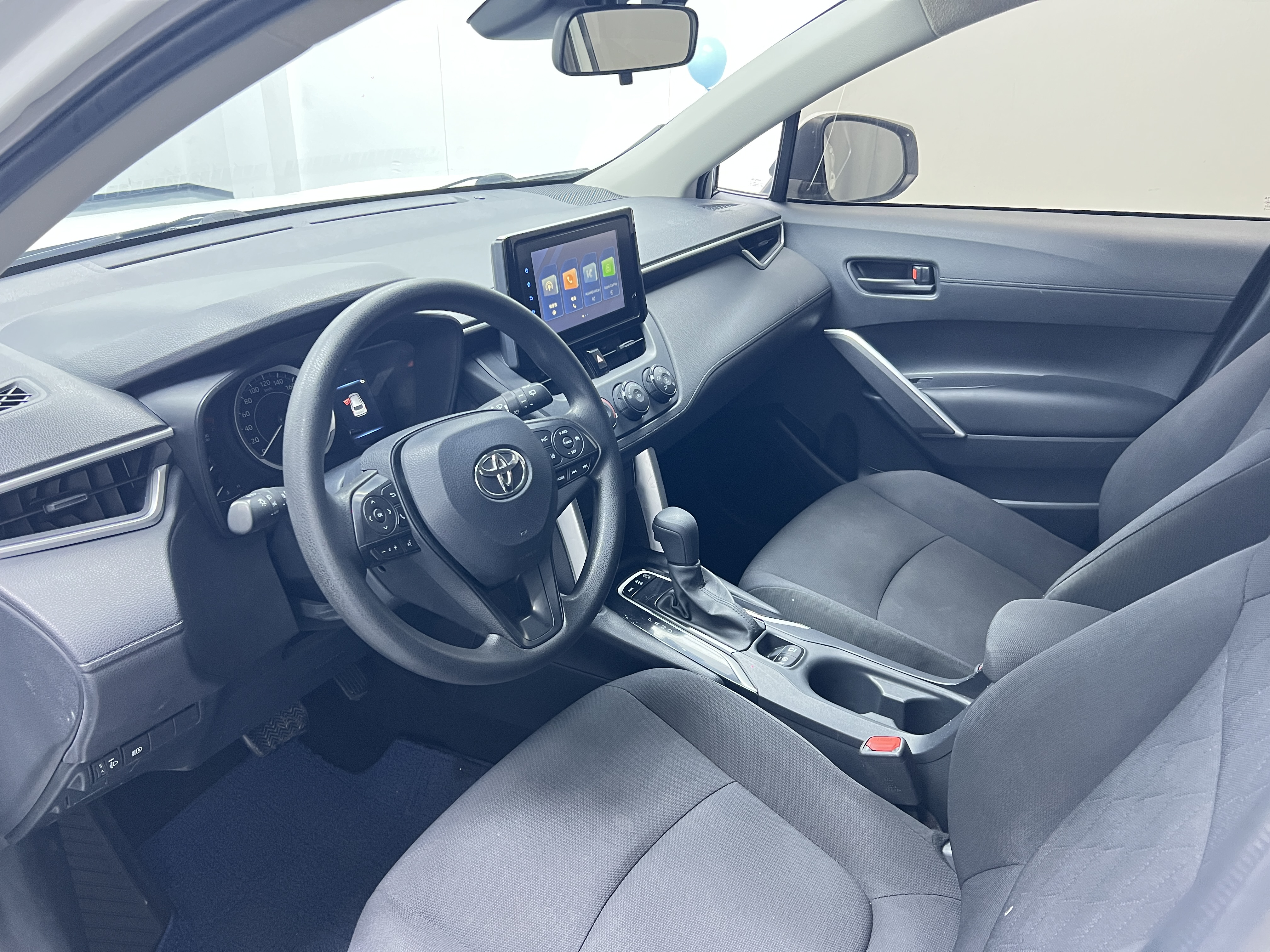 Corolla Cross 2022 #4 Corolla Cross 2022 car image #4
