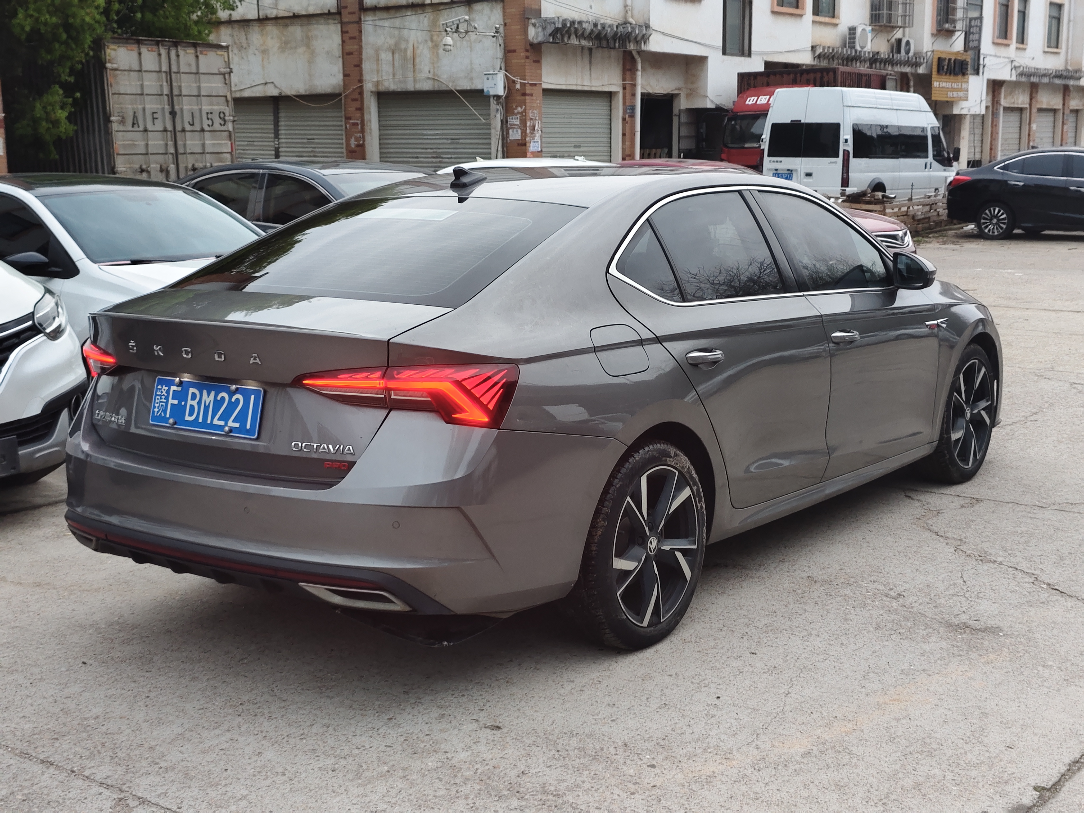 Skoda Octavia 2022 car image #4