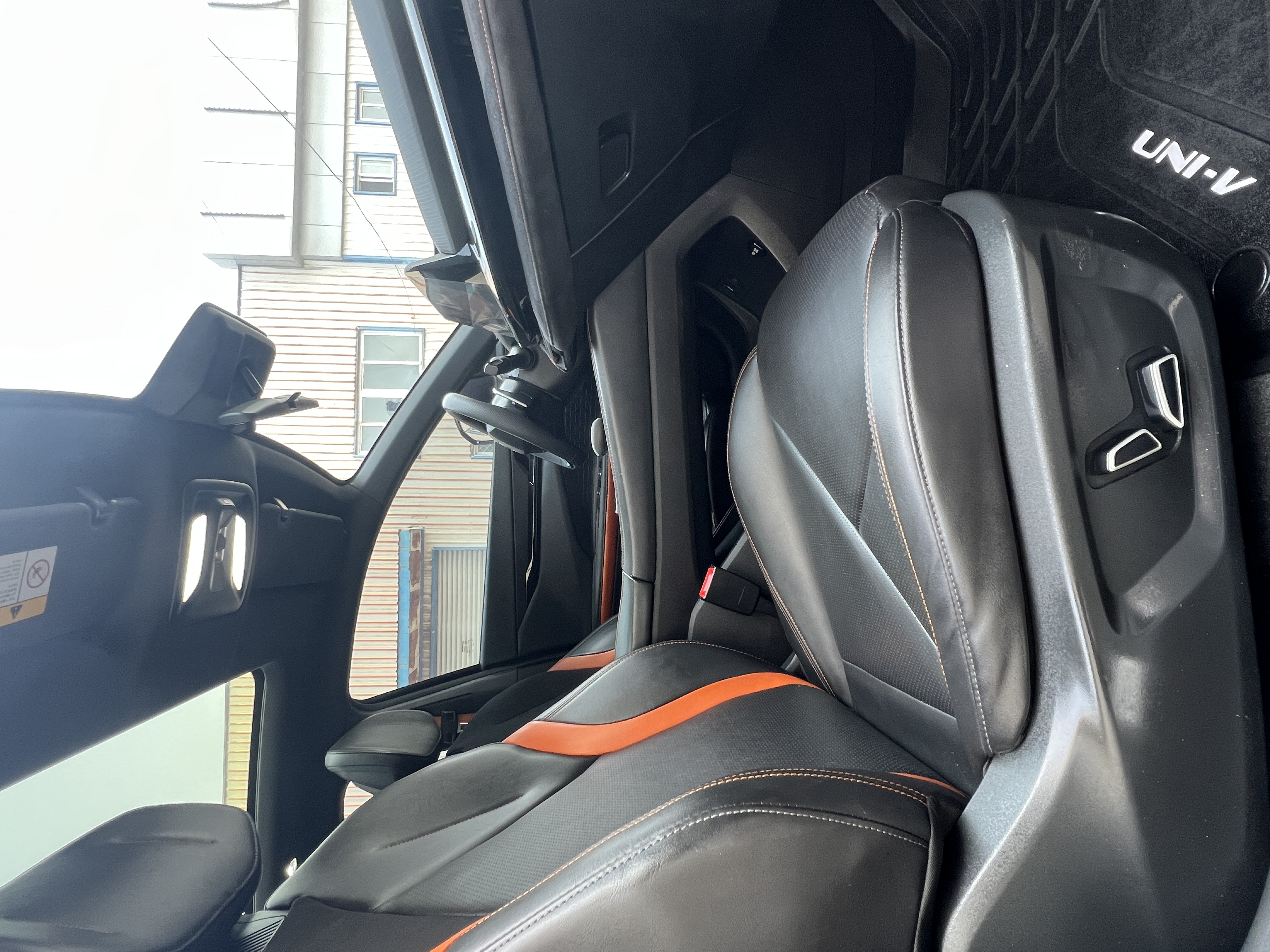 Changan UNI-V 2022 #4 Changan UNI-V 2022 car image #4