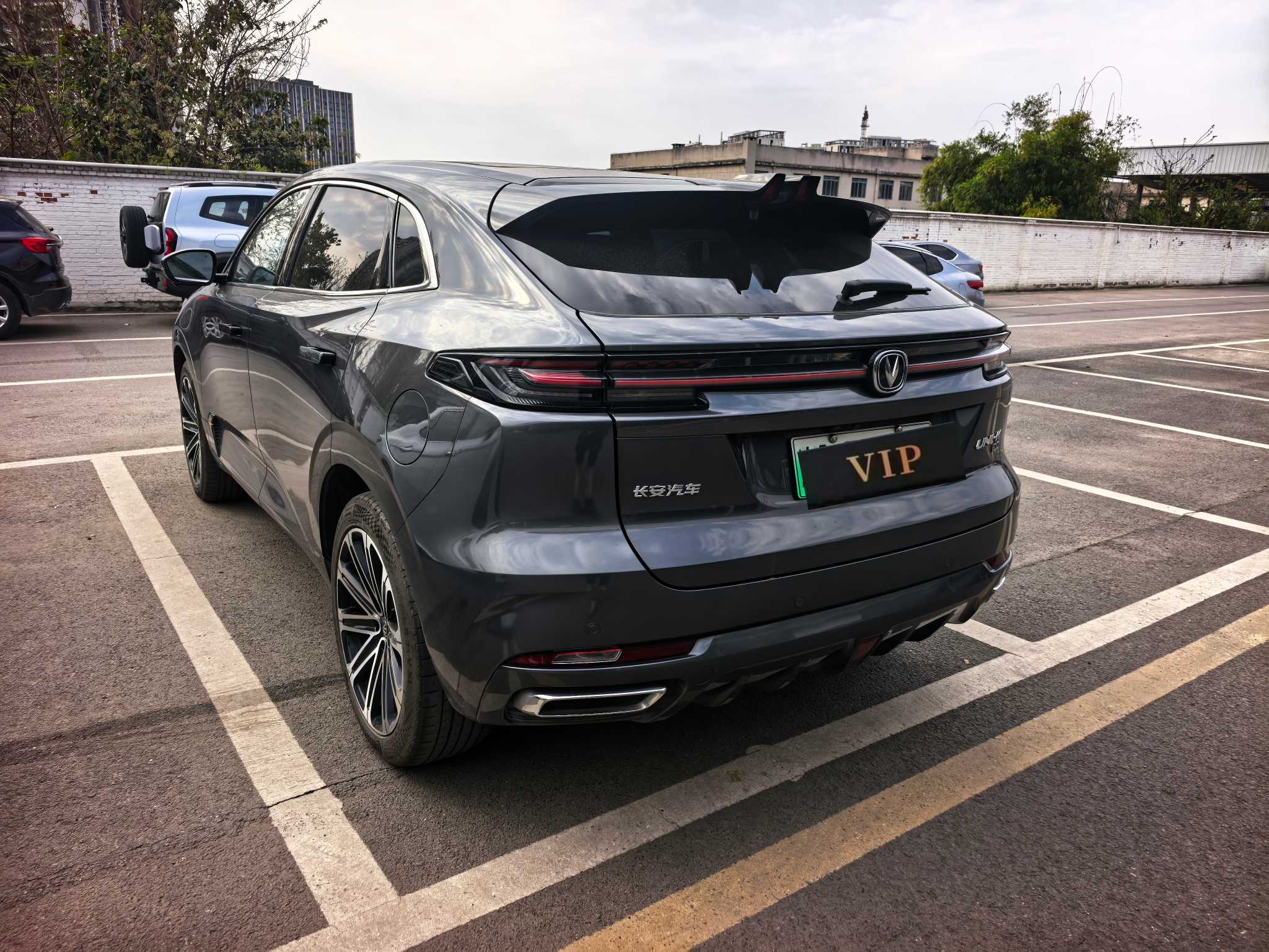 Changan UNI-K iDD 2022 car image #4