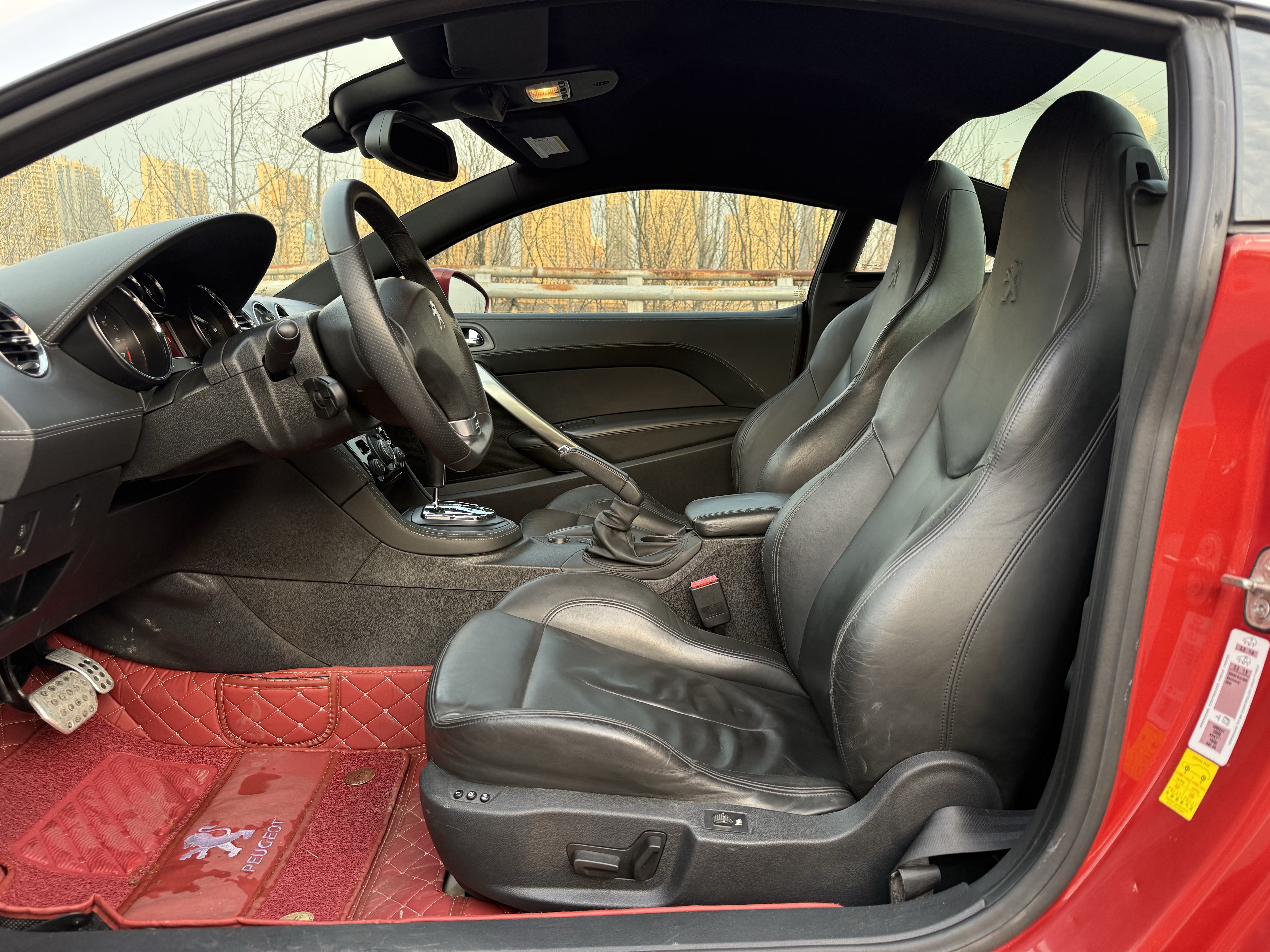 标致 标致RCZ 2012 汽车图片 #4