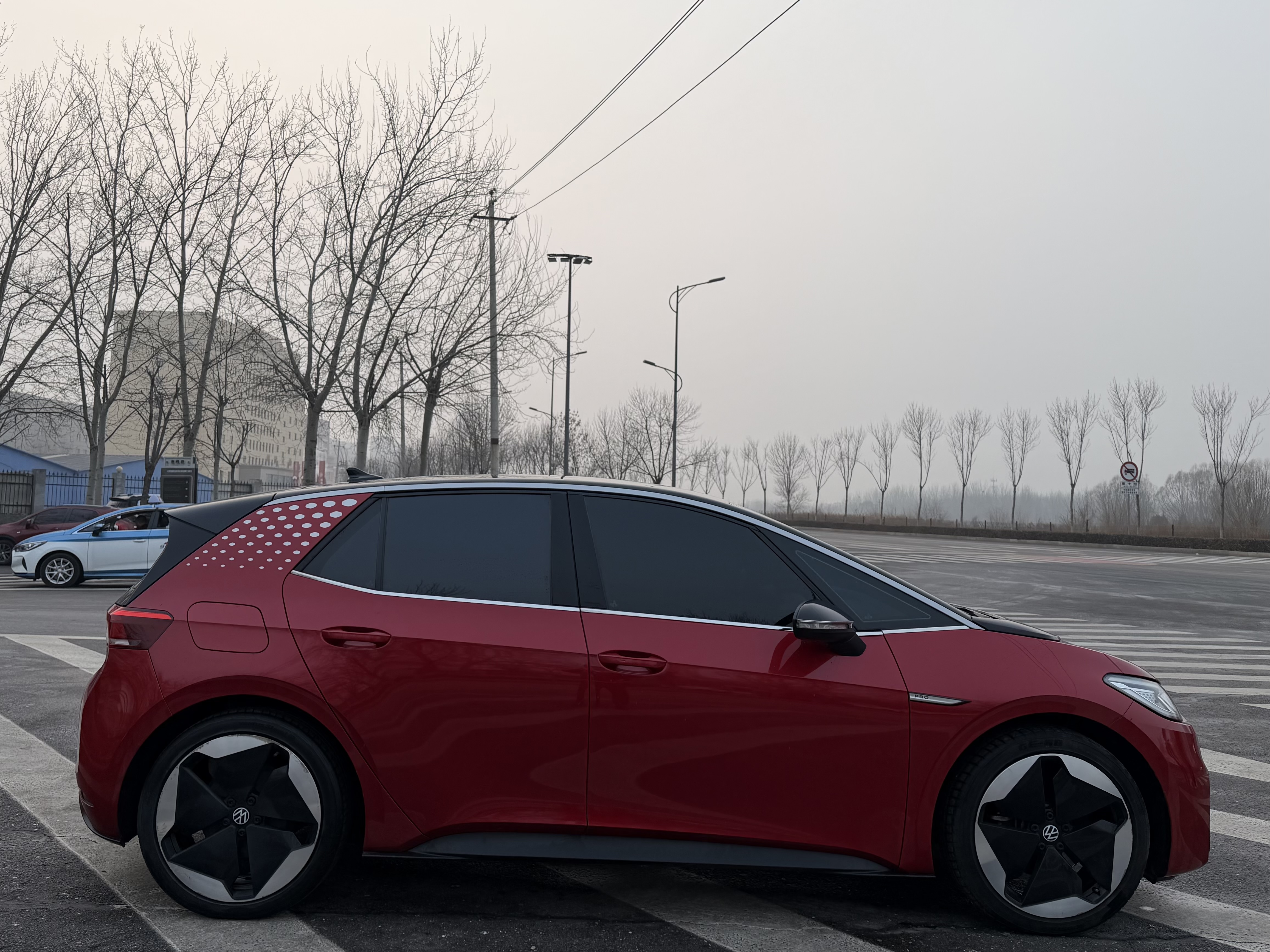 Volkswagen ID.3 2022 car image #4