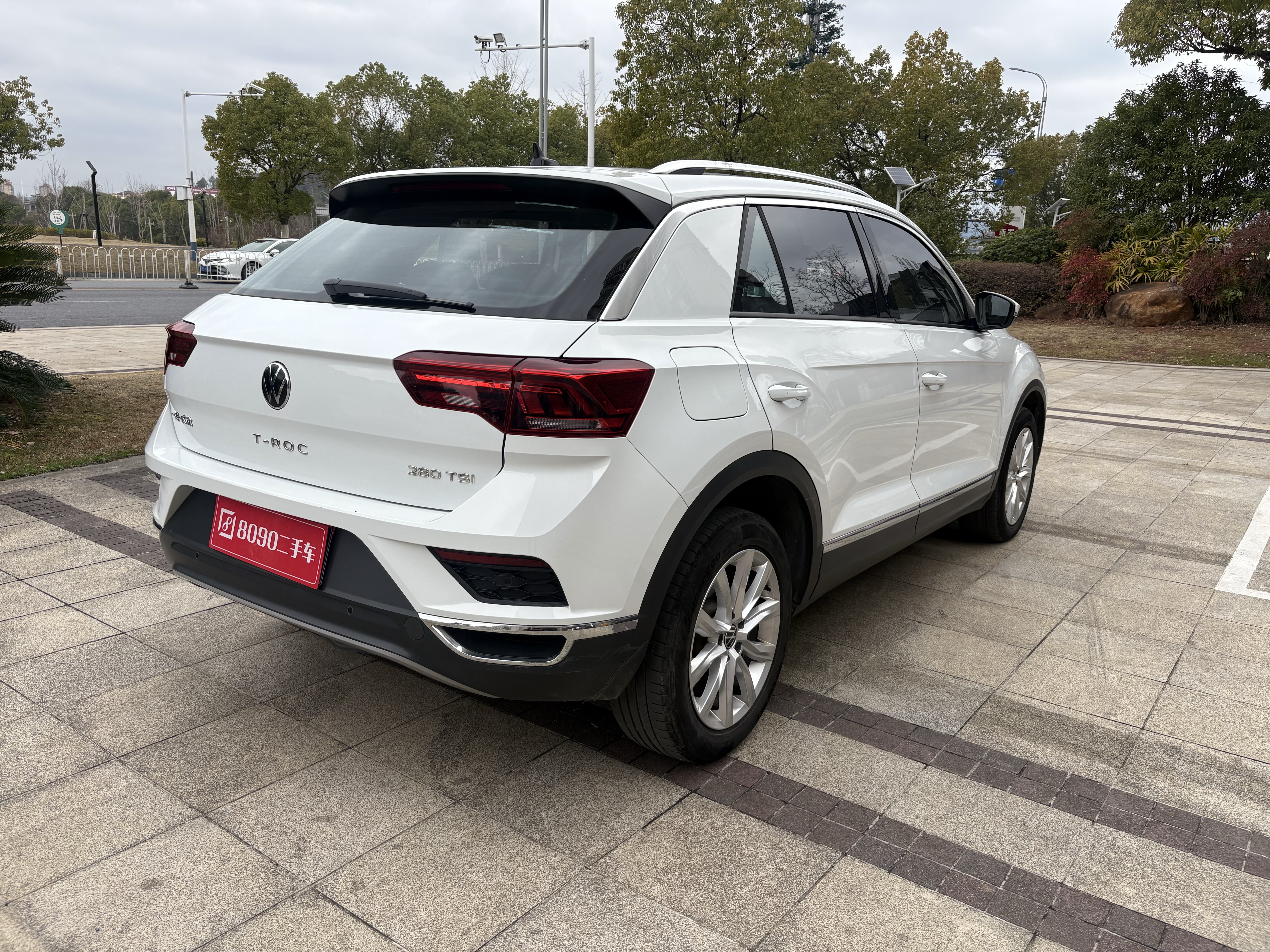 T-Roc 2023 car image #4