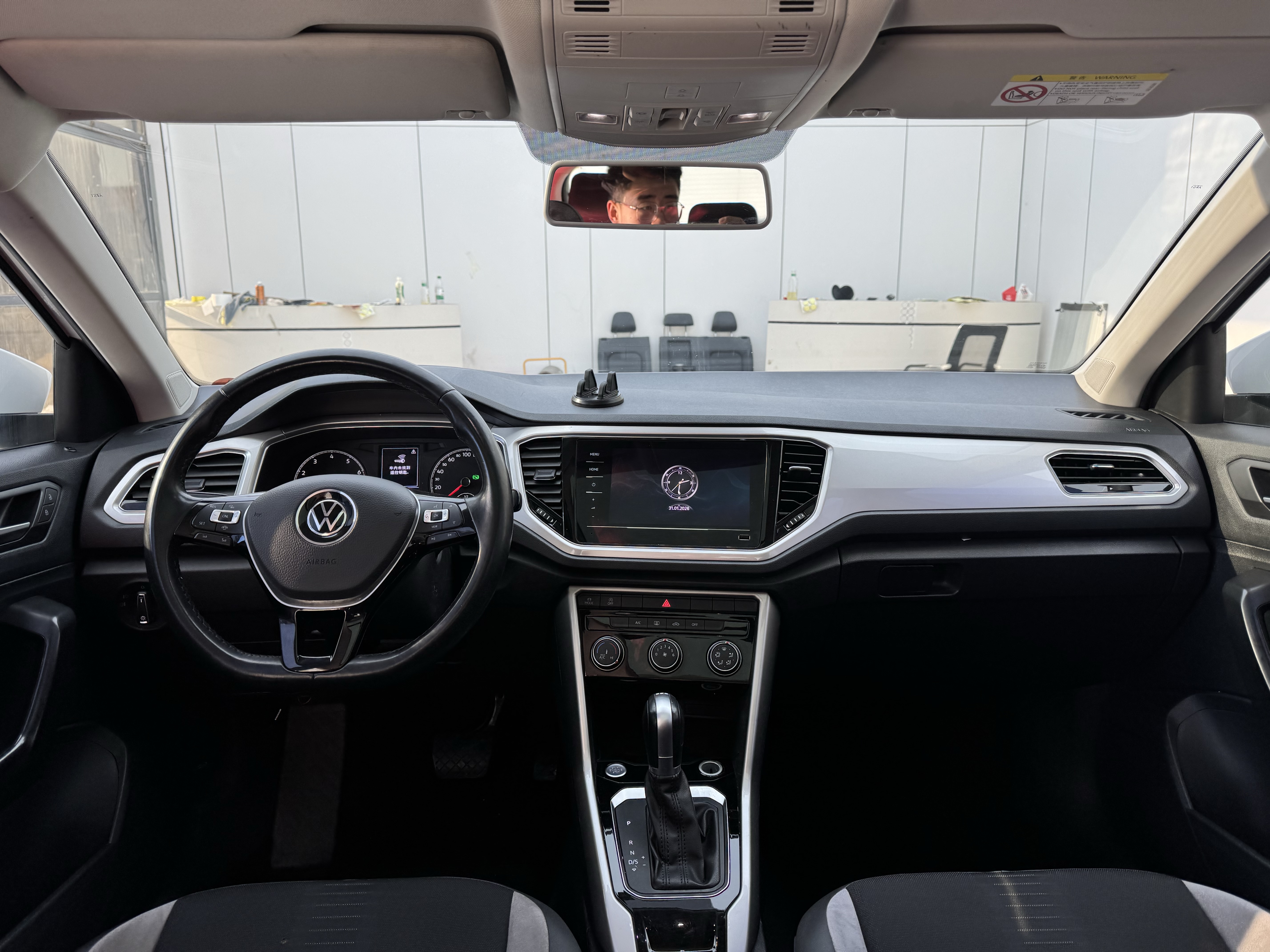T-Roc 2023 #4 T-Roc 2023 car image #4