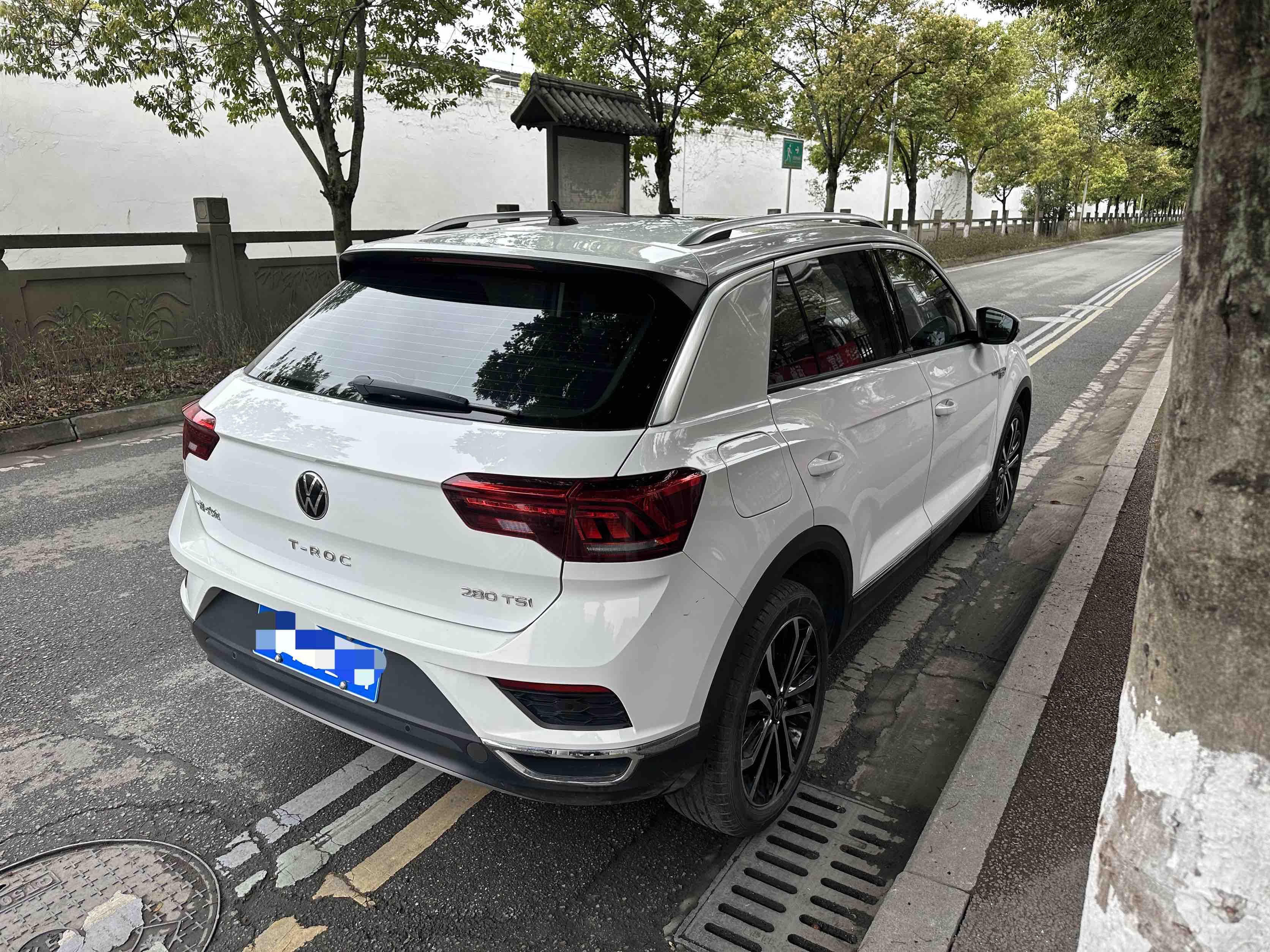T-Roc 2023 car image #4