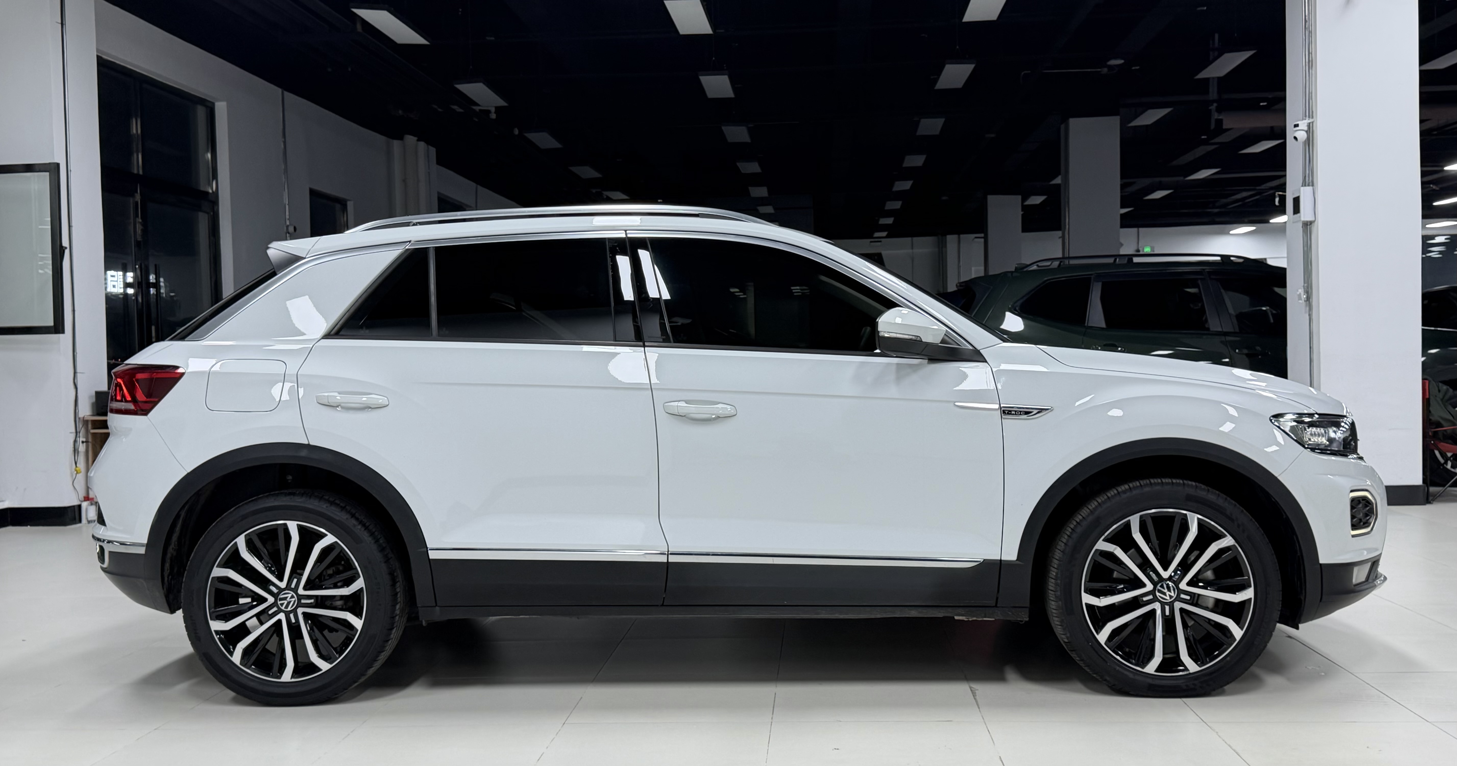 T-Roc 2022 #4 T-Roc 2022 car image #4