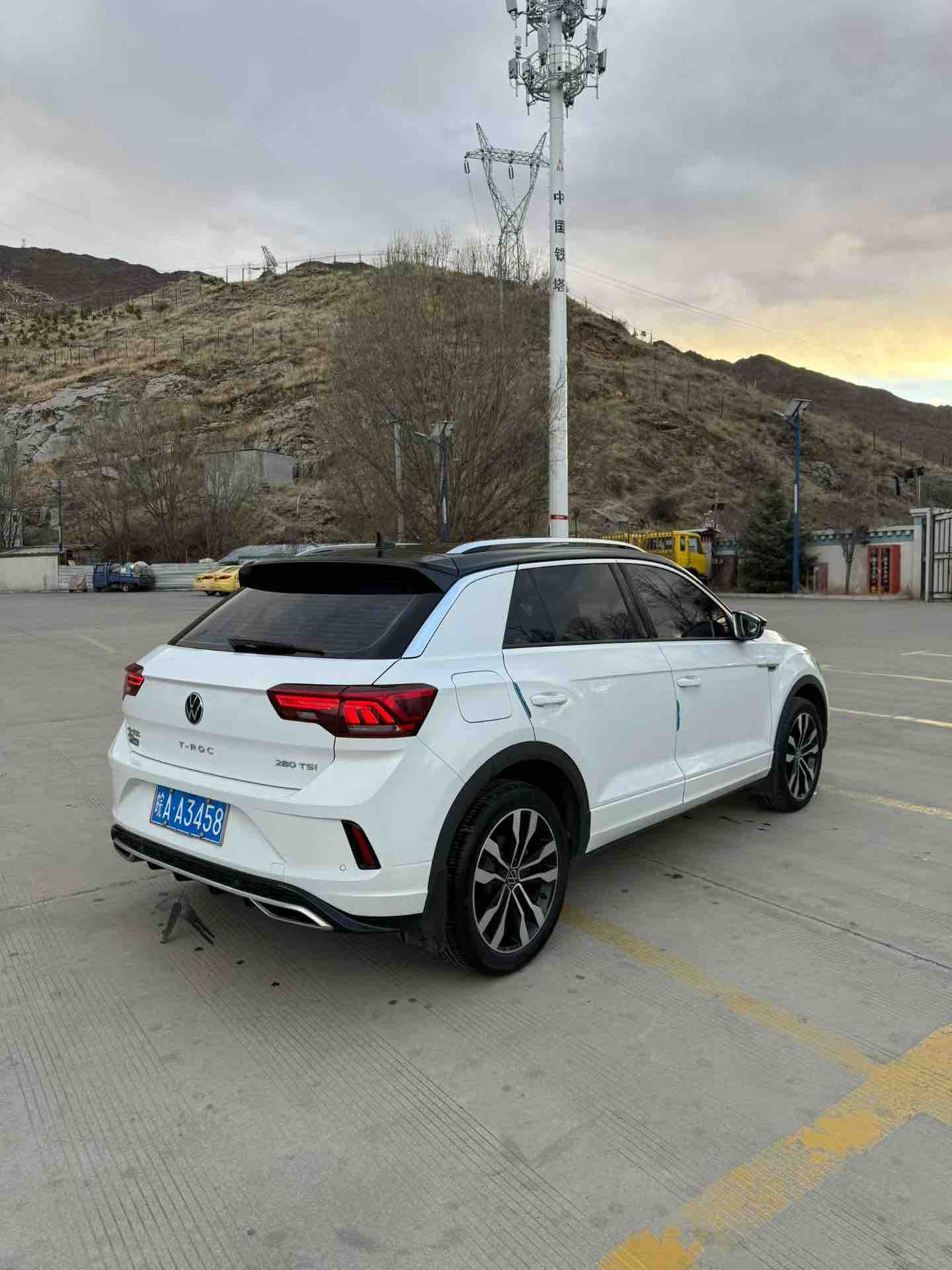 T-Roc 2022 #4 T-Roc 2022 car image #4