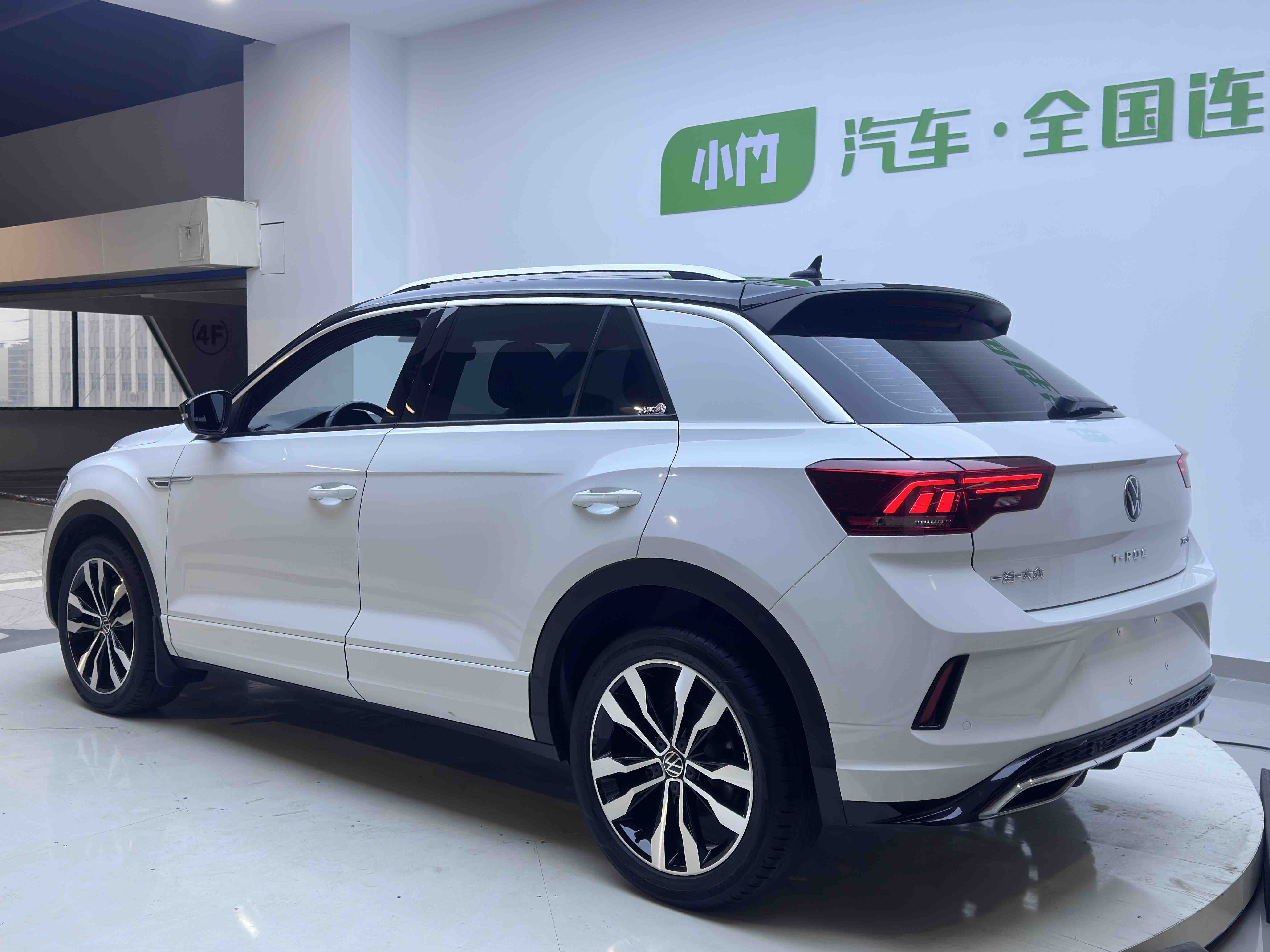 T-Roc 2022 car image #4