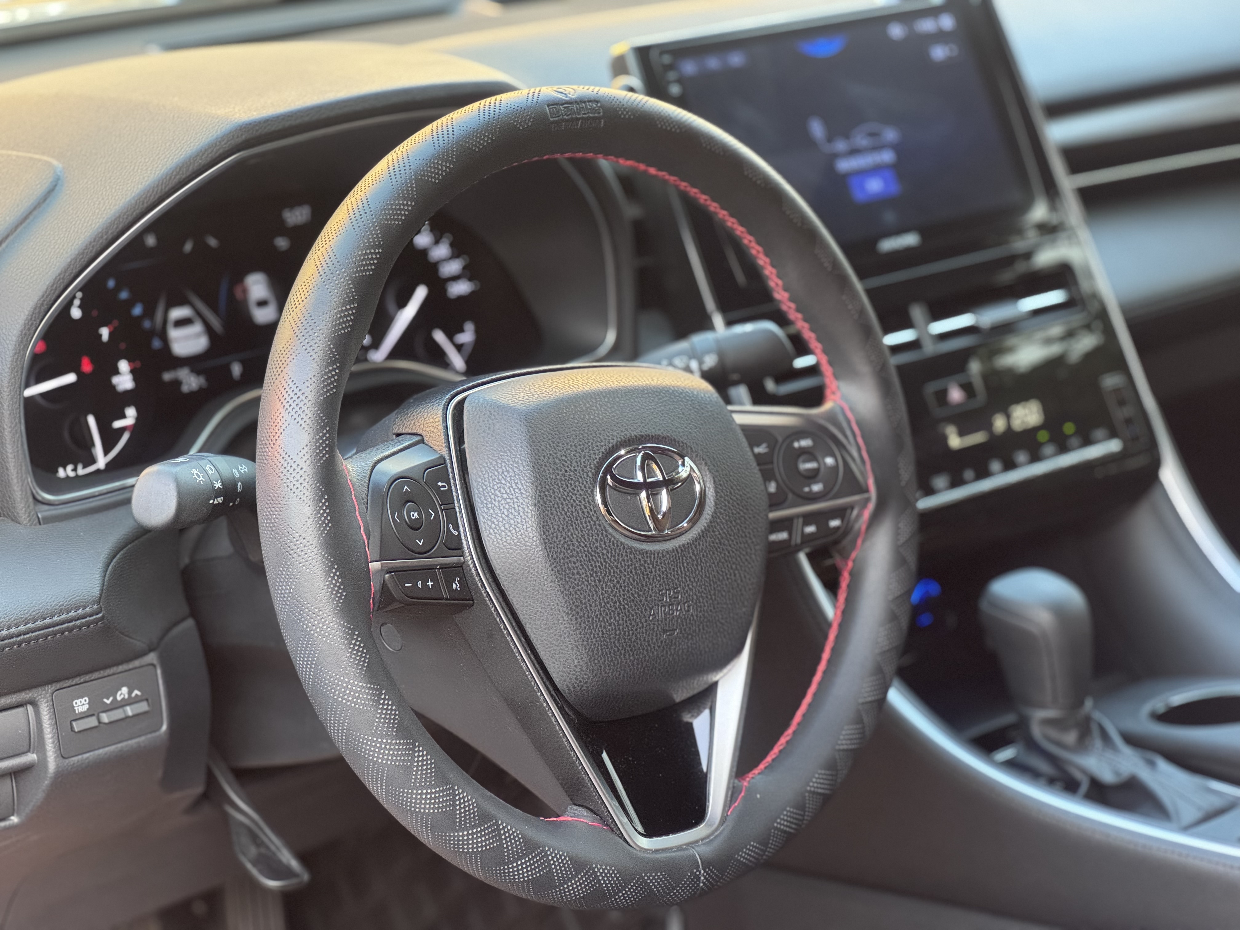 Toyota Avalon 2022 car image #4