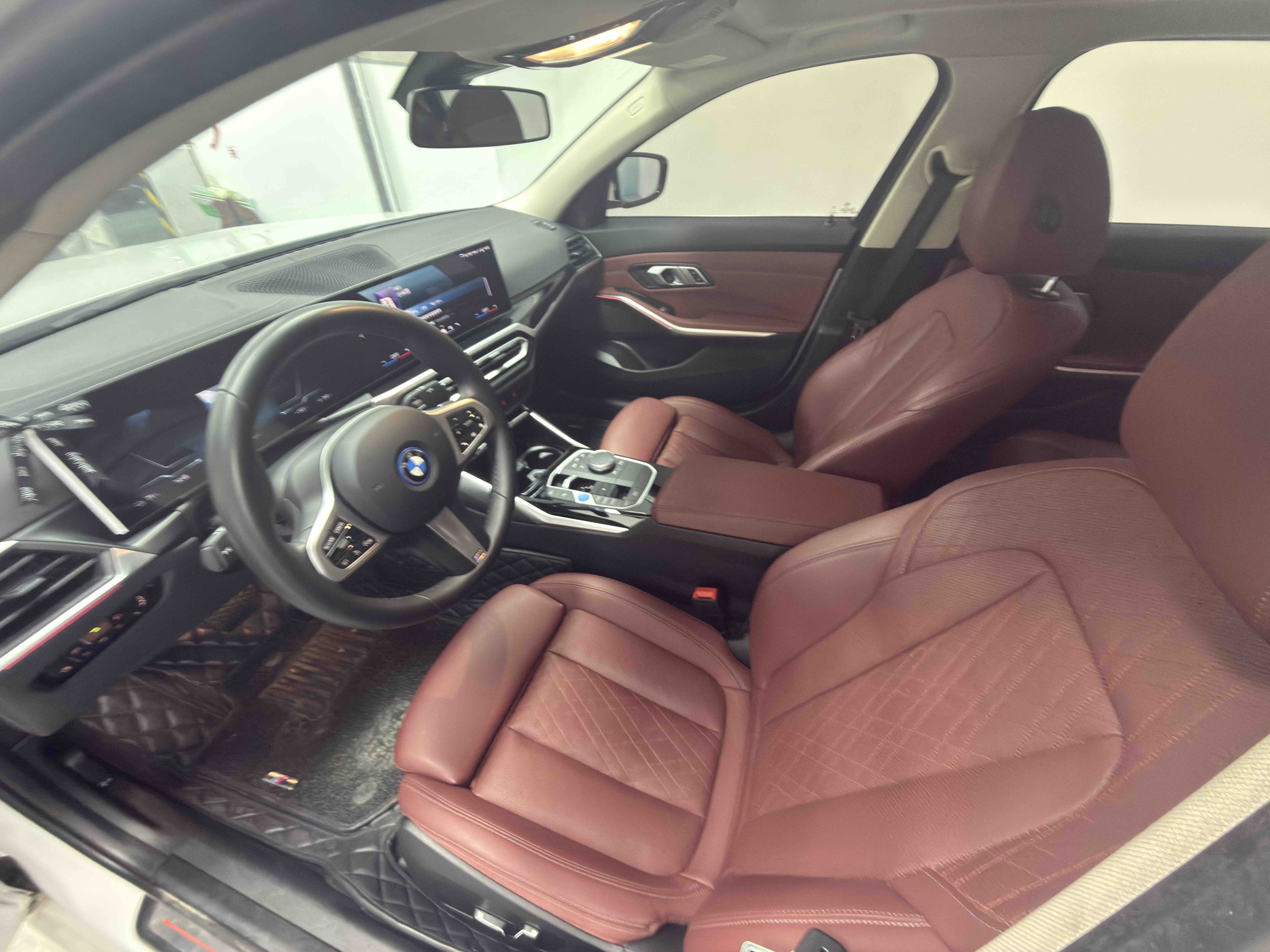 BMW i3 2023 #4 BMW i3 2023 car image #4