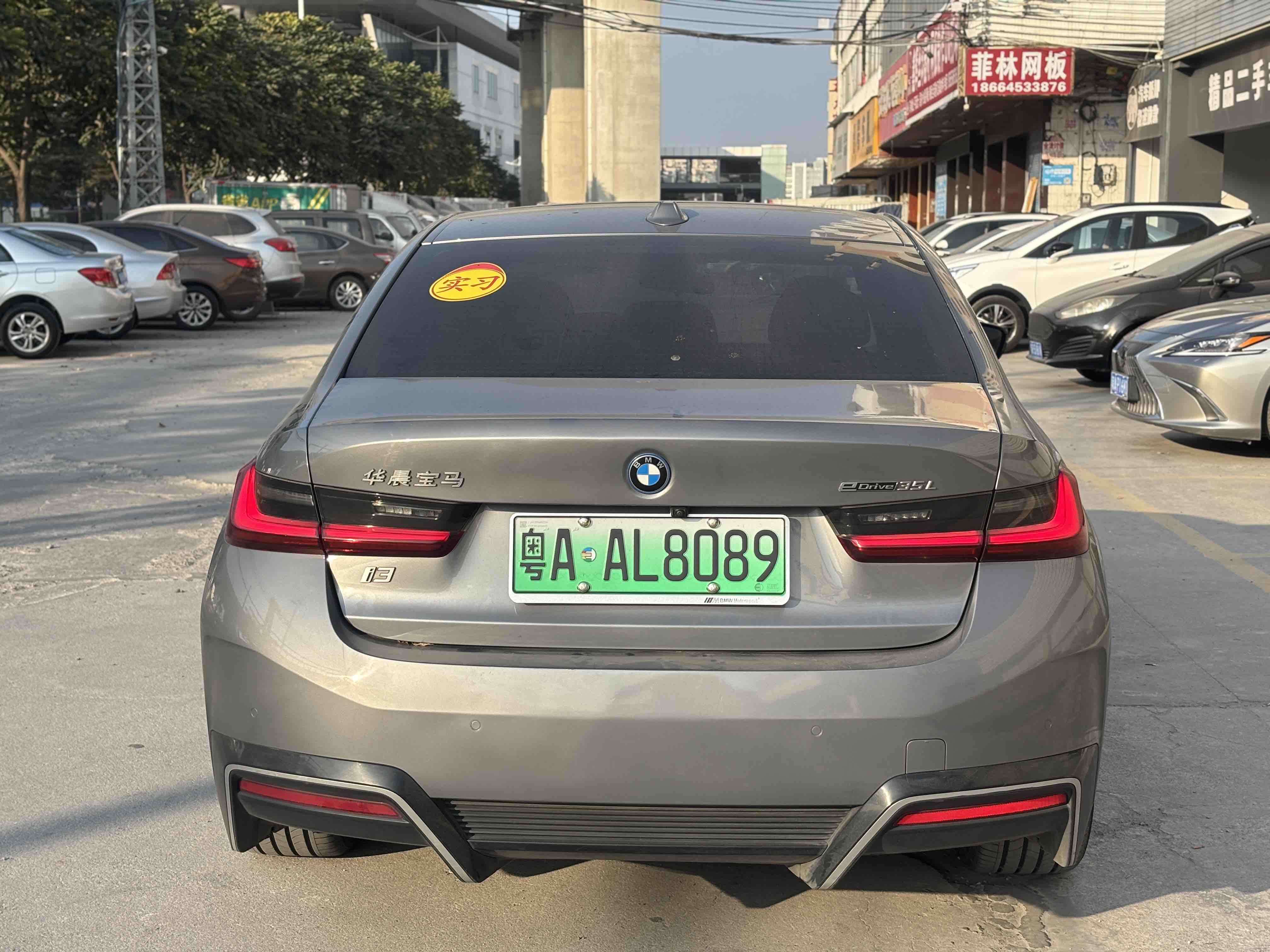 BMW i3 2022 immagine di auto #4