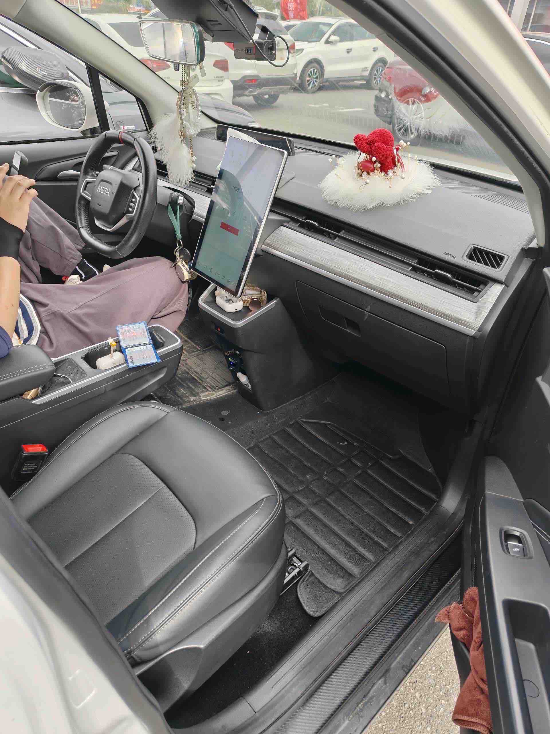 Neta V 2022 #4 Neta V 2022 изображение автомобиля #4