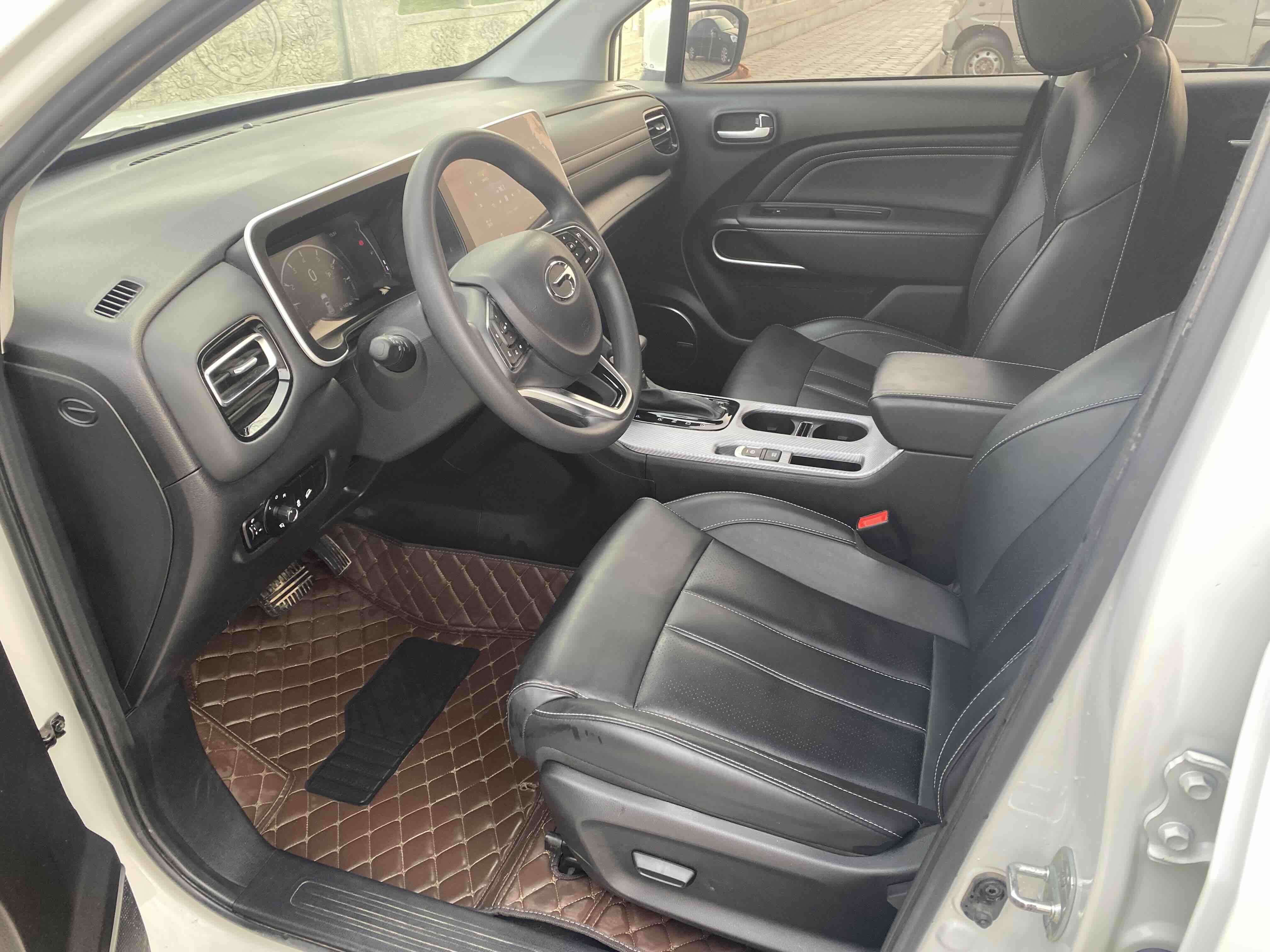 GAC Trumpchi GS3 2023 #4 GAC Trumpchi GS3 2023 car image #4