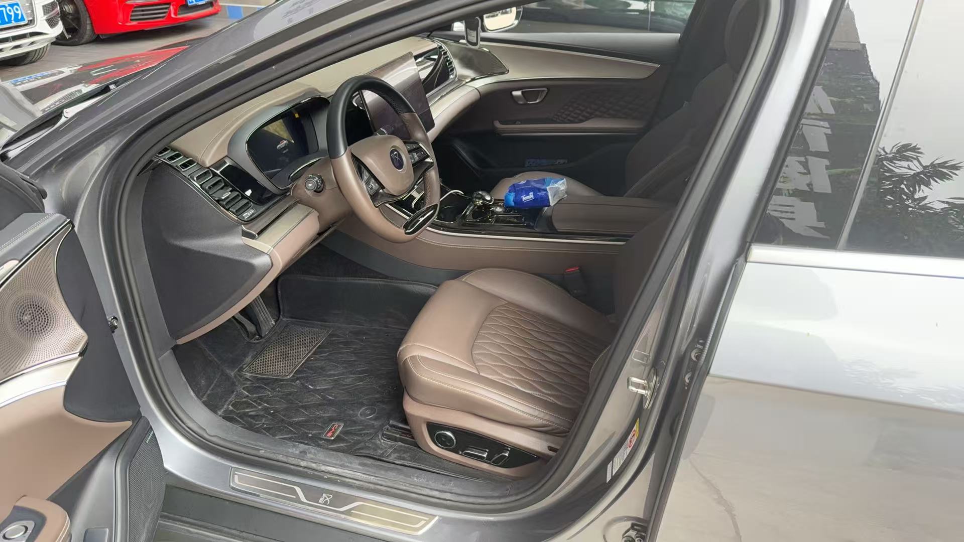 BYD Han 2023 #4 BYD Han 2023 صورة سيارة #4