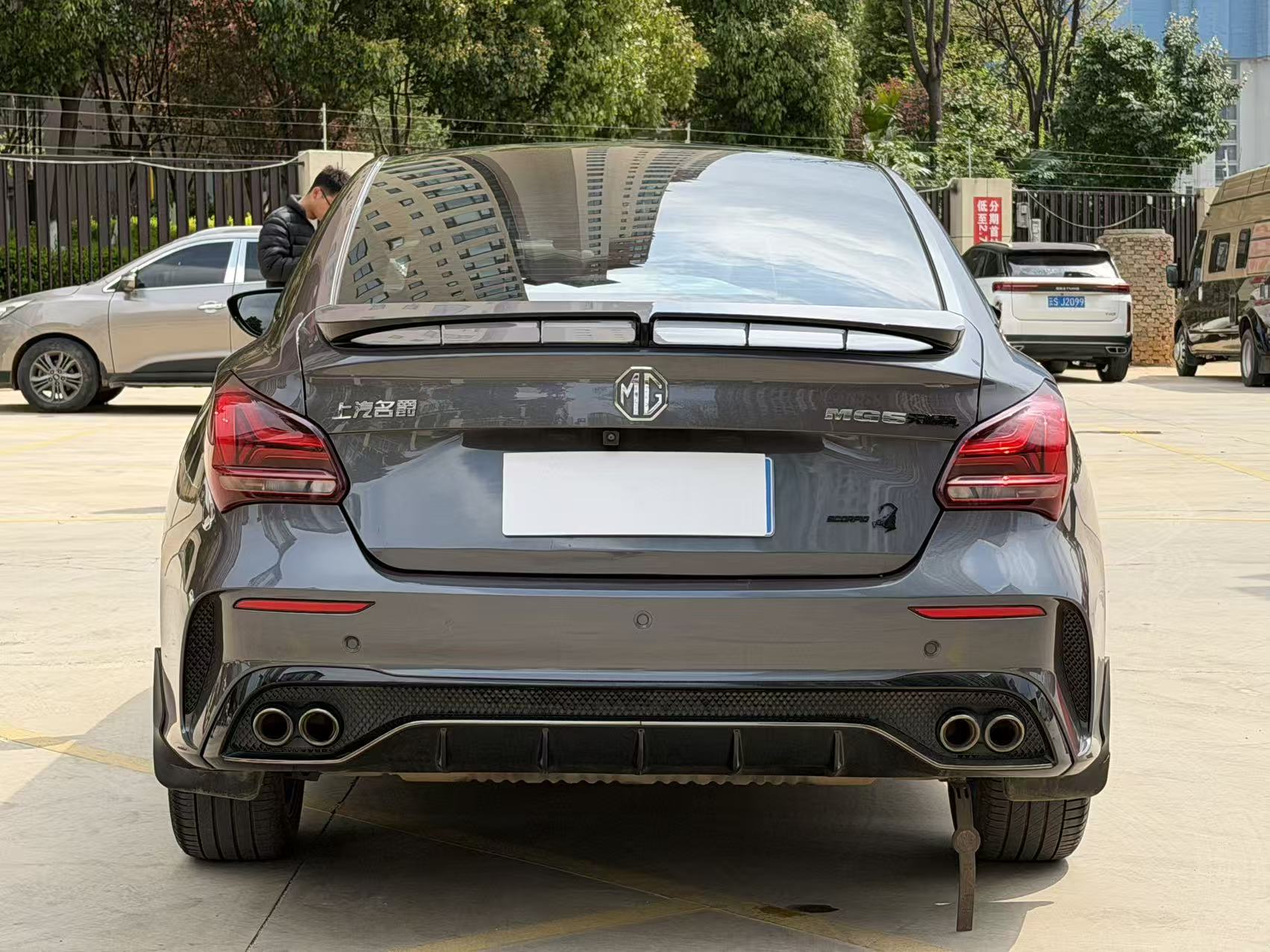 MG 5 Scorpio 2023 car image #4