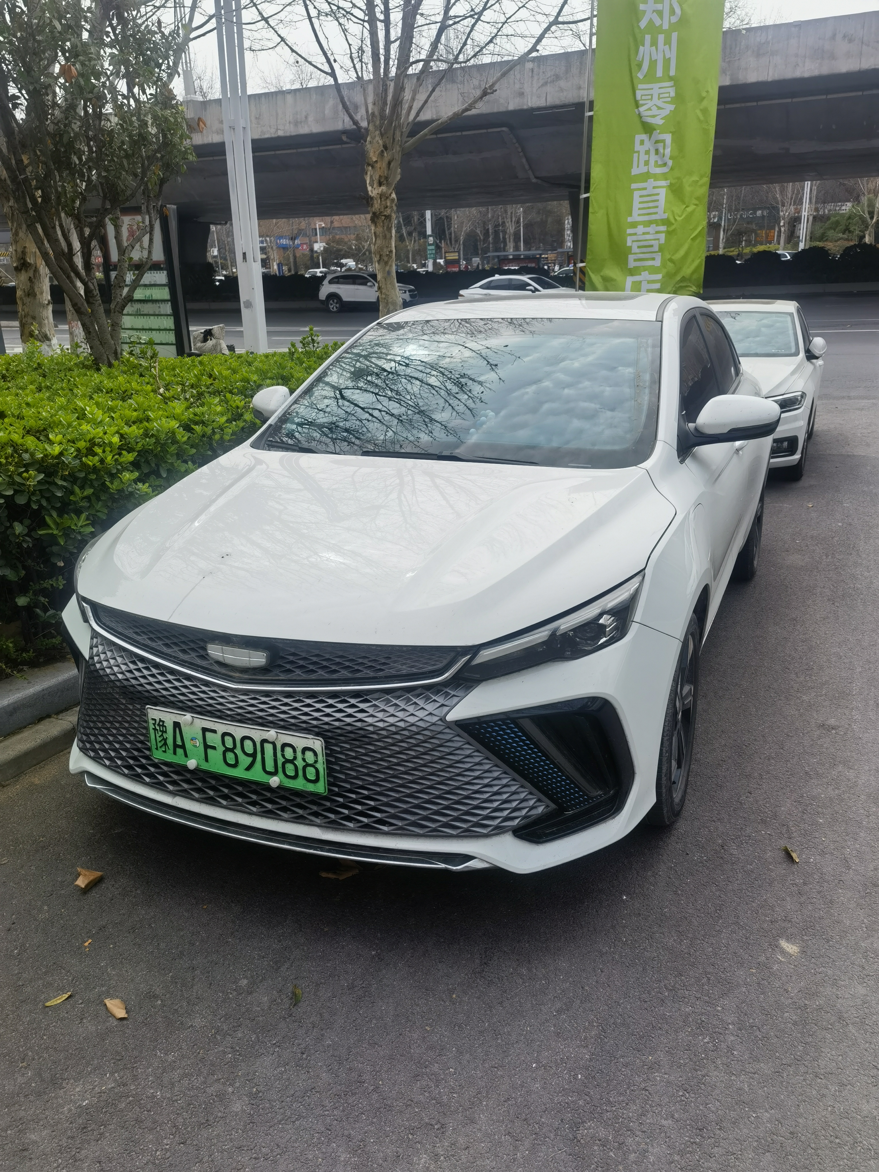 GEELY 2022 #4 GEELY 2022 car image #4