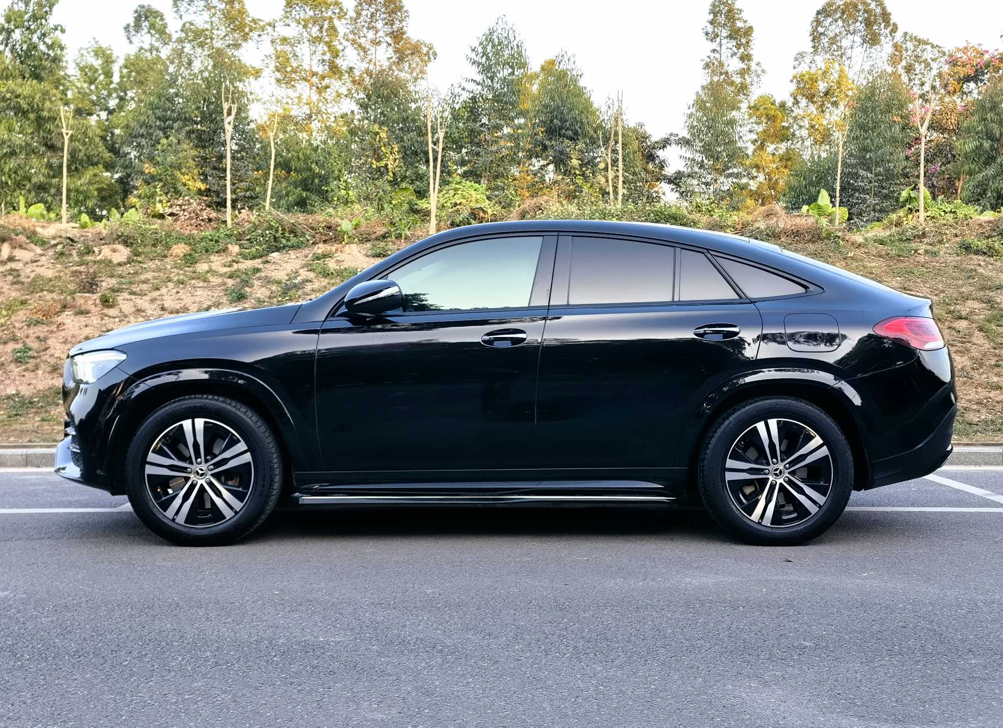 奔驰 奔驰GLE轿跑新能源 2022 汽车图片 #4