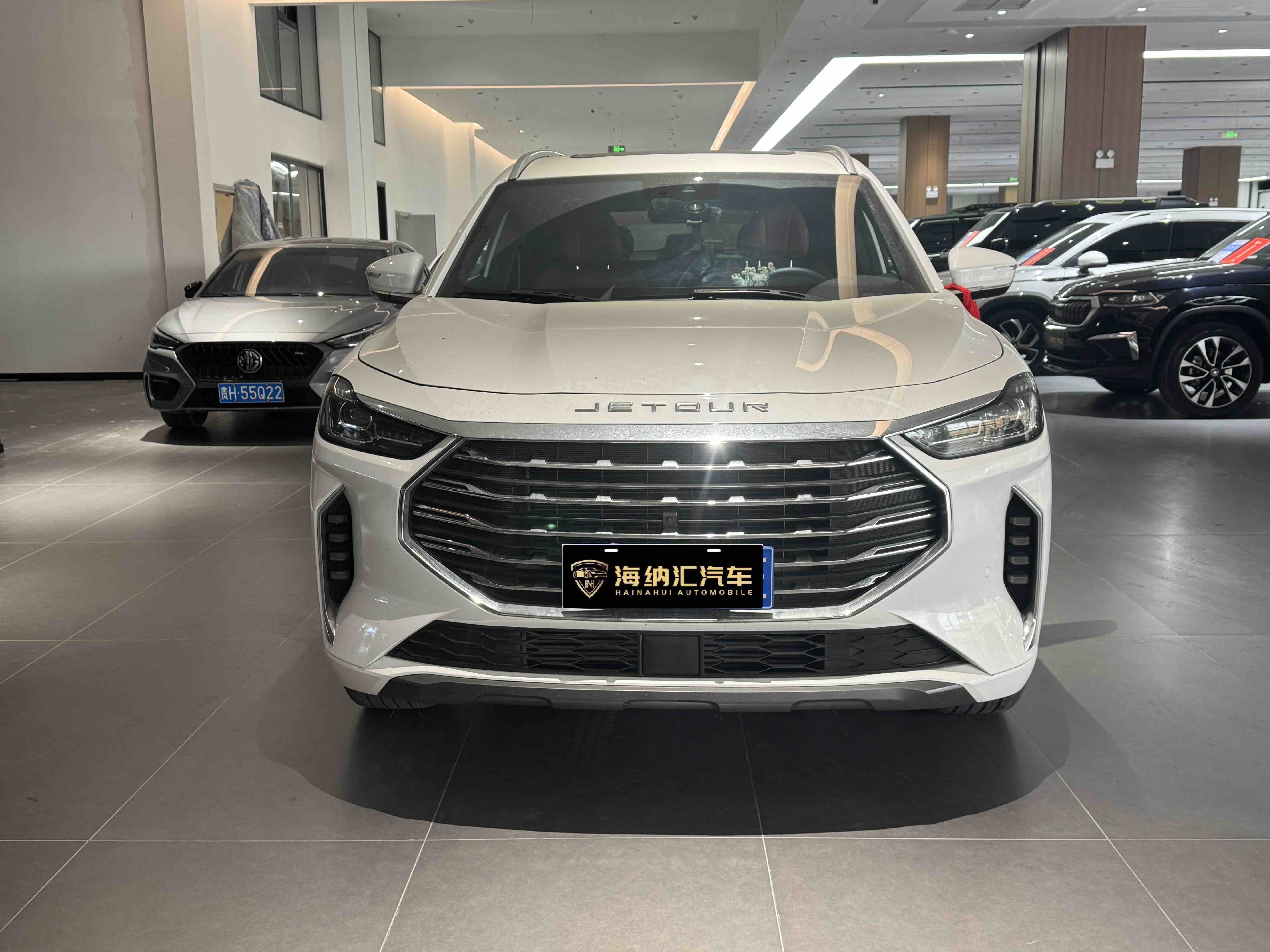 Jetour X70 PLUS 2023 car image #4
