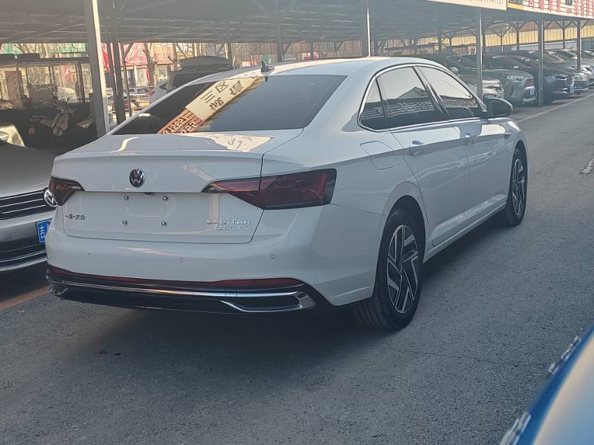 Volkswagen Sagitar 2022 car image #4