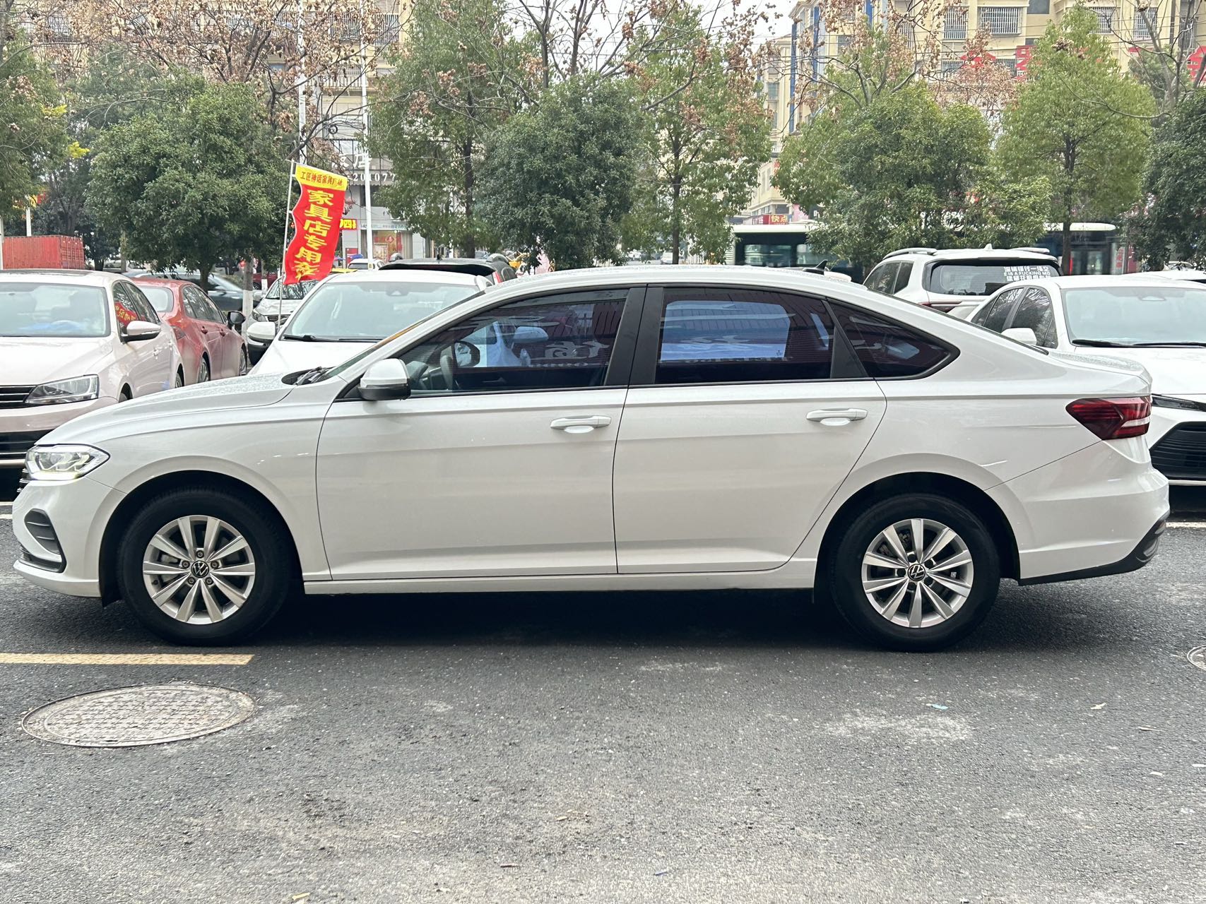 Volkswagen Lavida 2023 car image #4