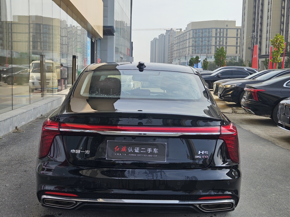 HongQi H5 2023 car image #4