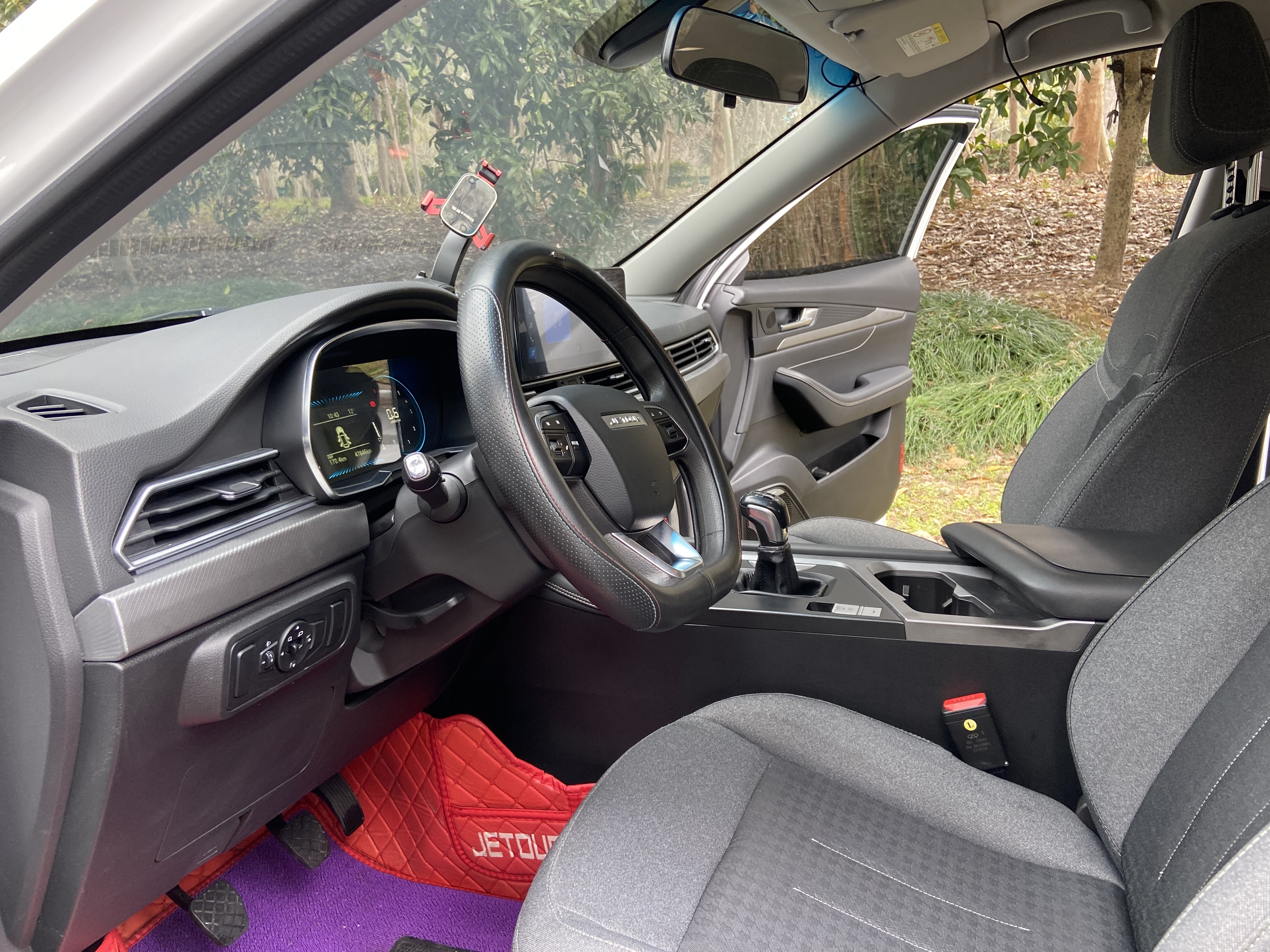 X70S 2022 car image #4