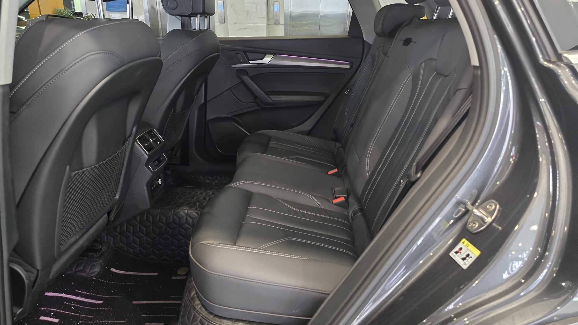 Audi Q5L 2023 car image #4