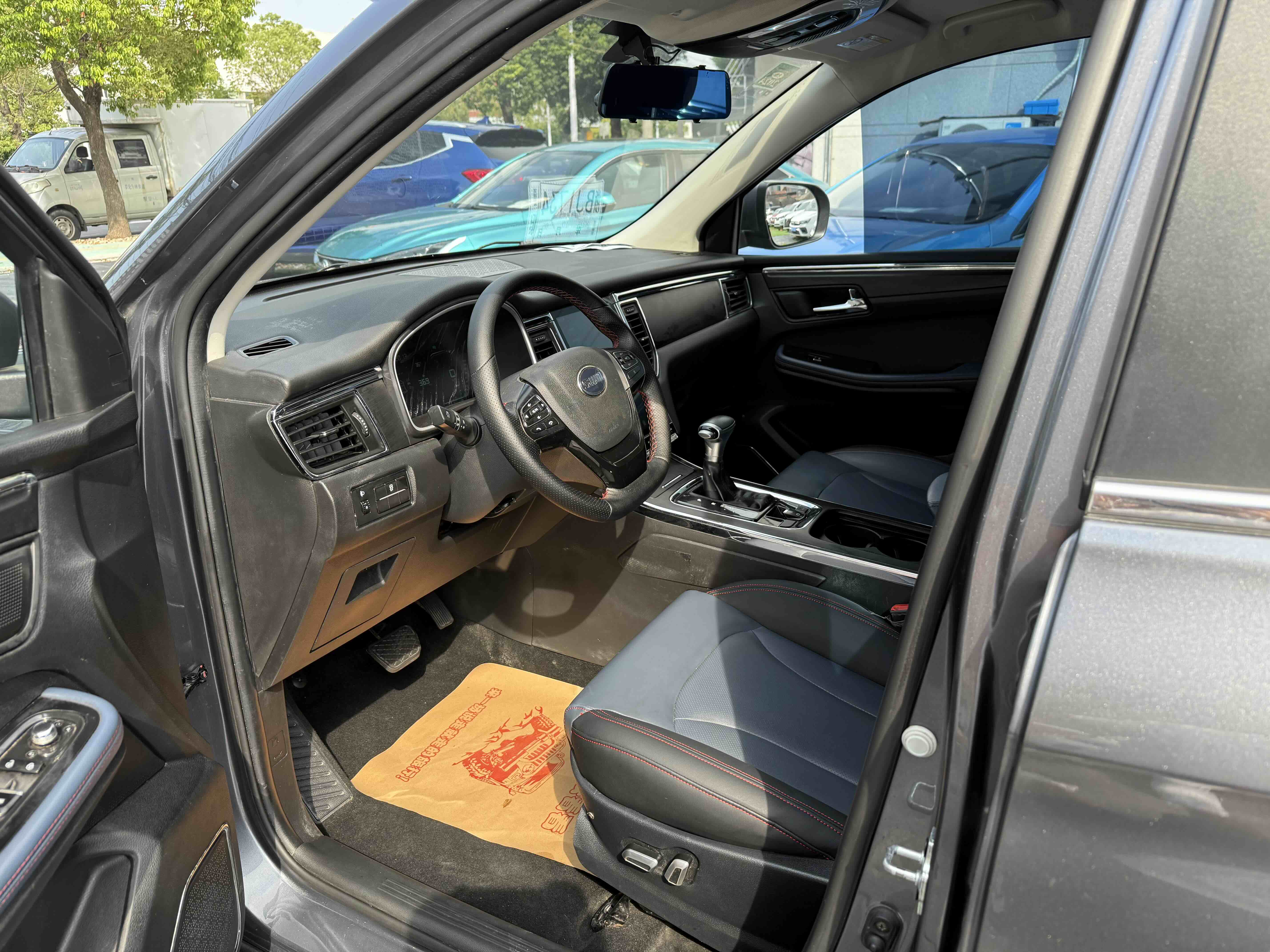 SWM G05 2022 #4 SWM G05 2022 imagem de carro #4