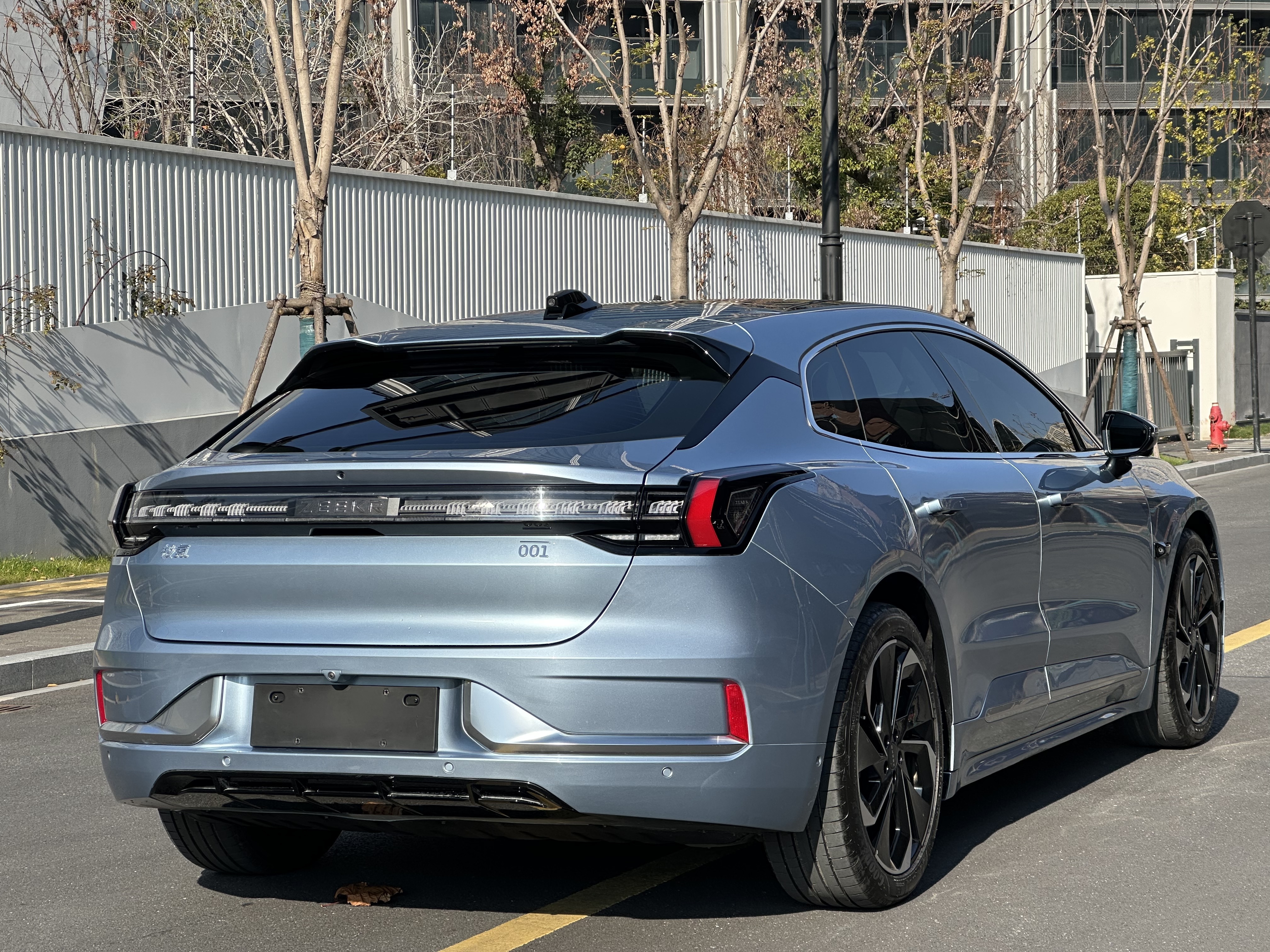 极氪 极氪001 2022 汽车图片 #4