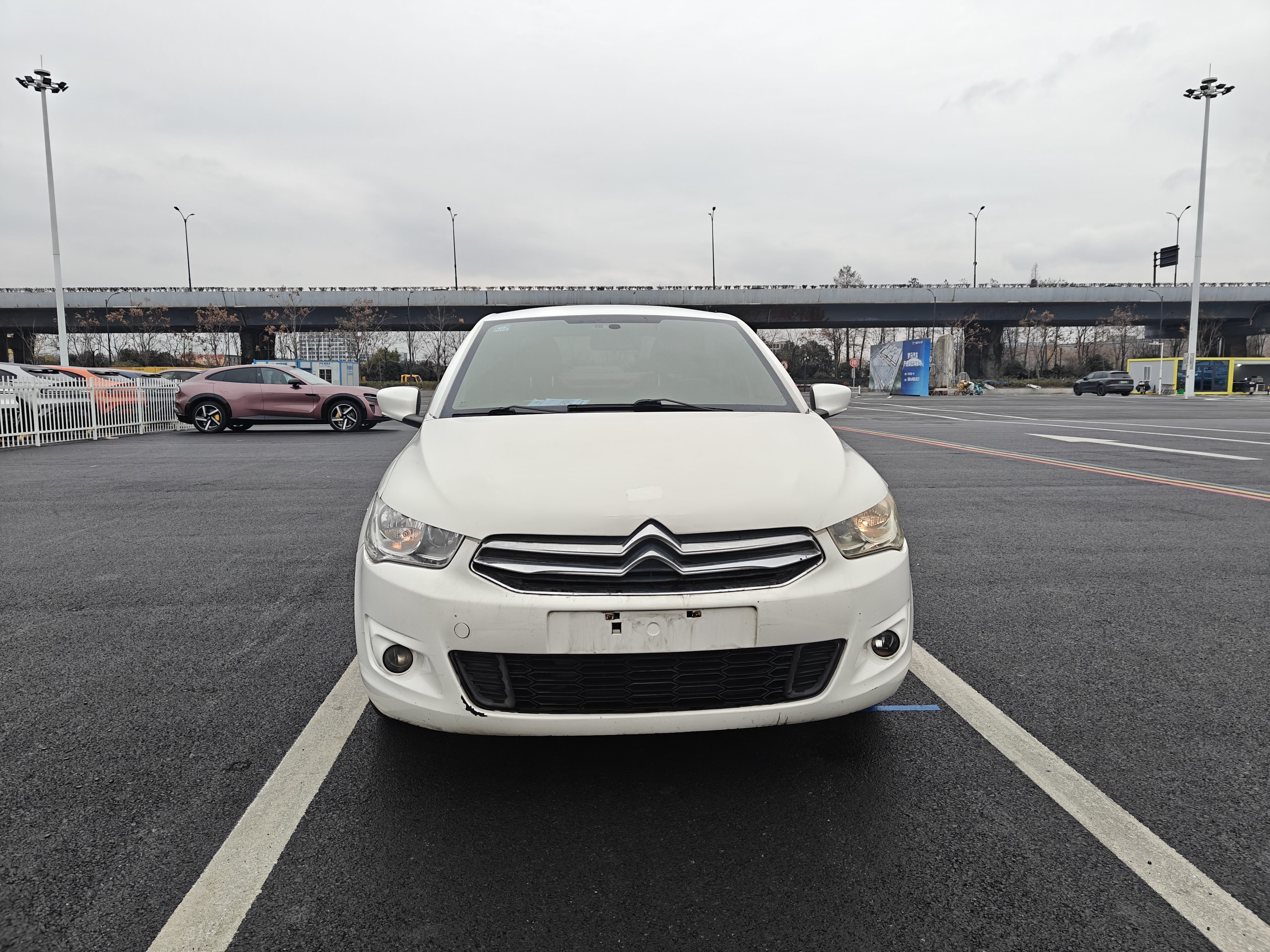 Citroen C-Elysée 2014 car image #4