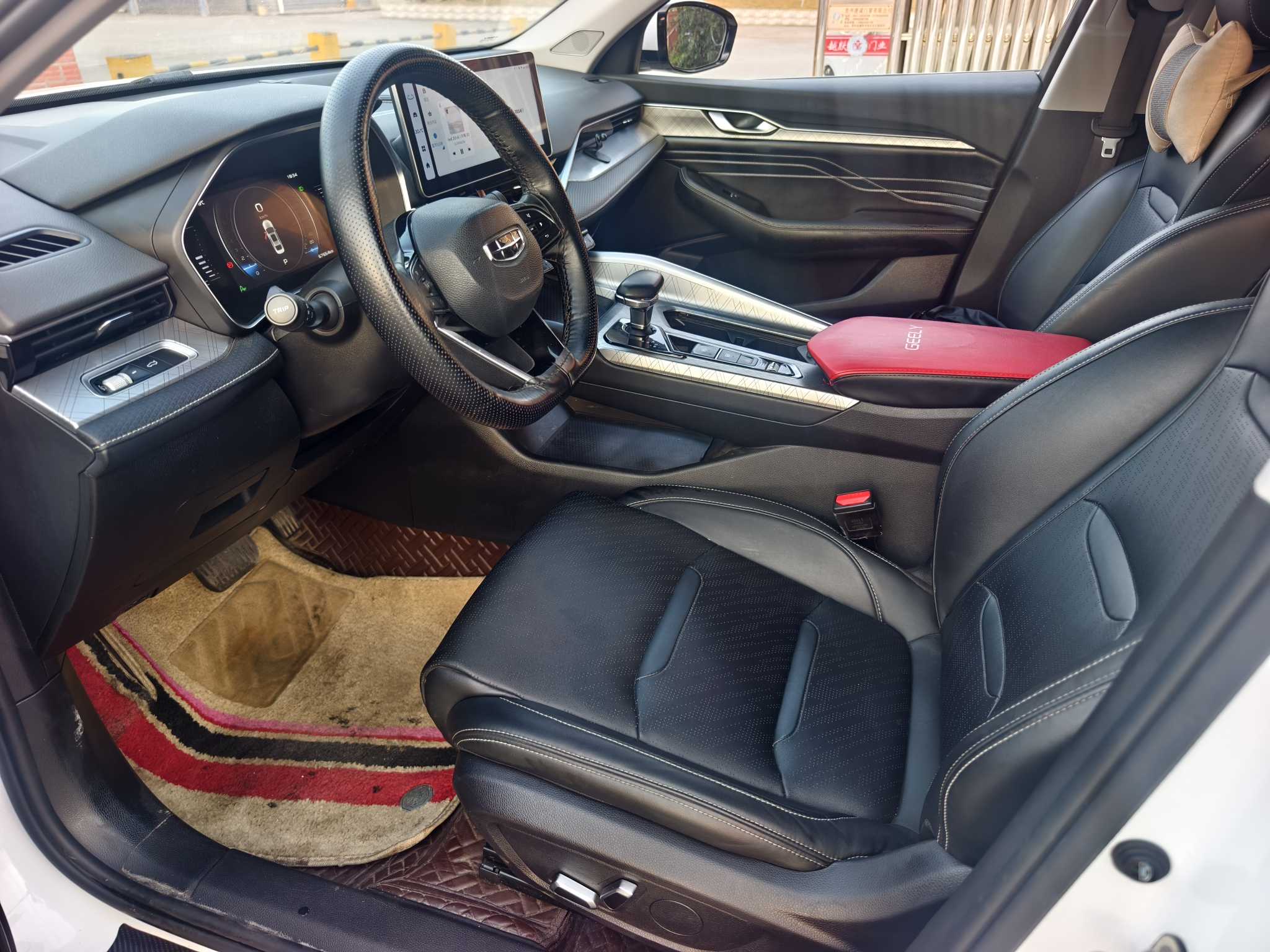 Preface 2022 car image #4