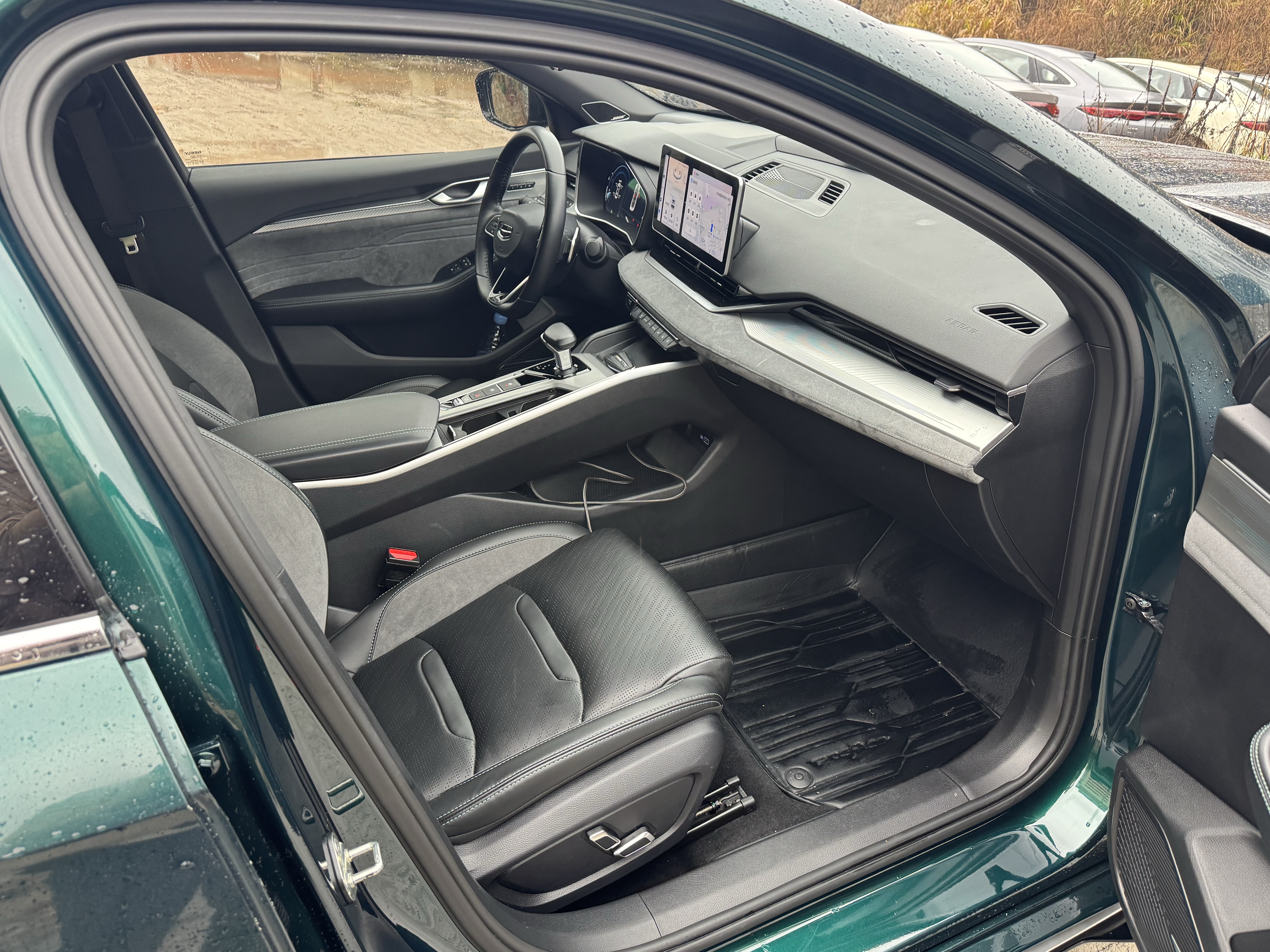 Preface 2022 car image #4