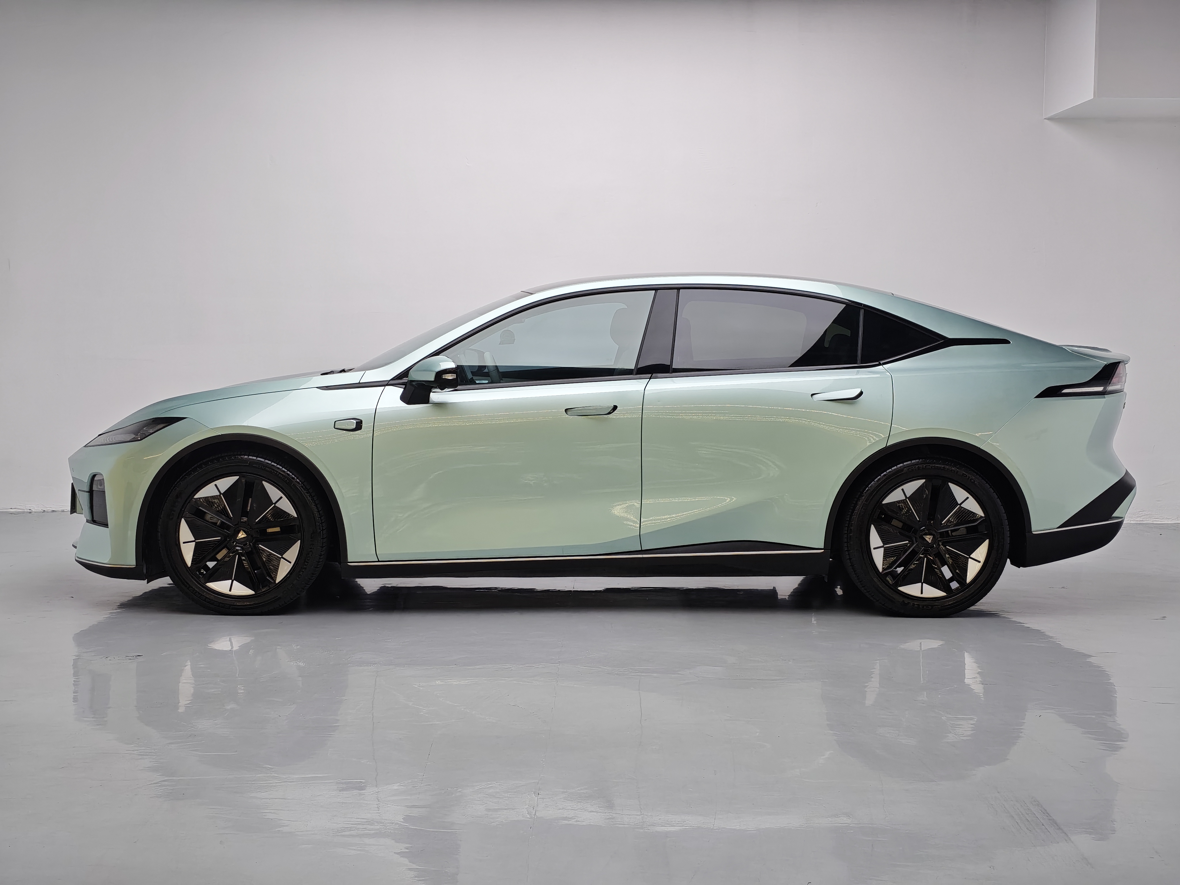 Deepal SL03 2022 car image #4