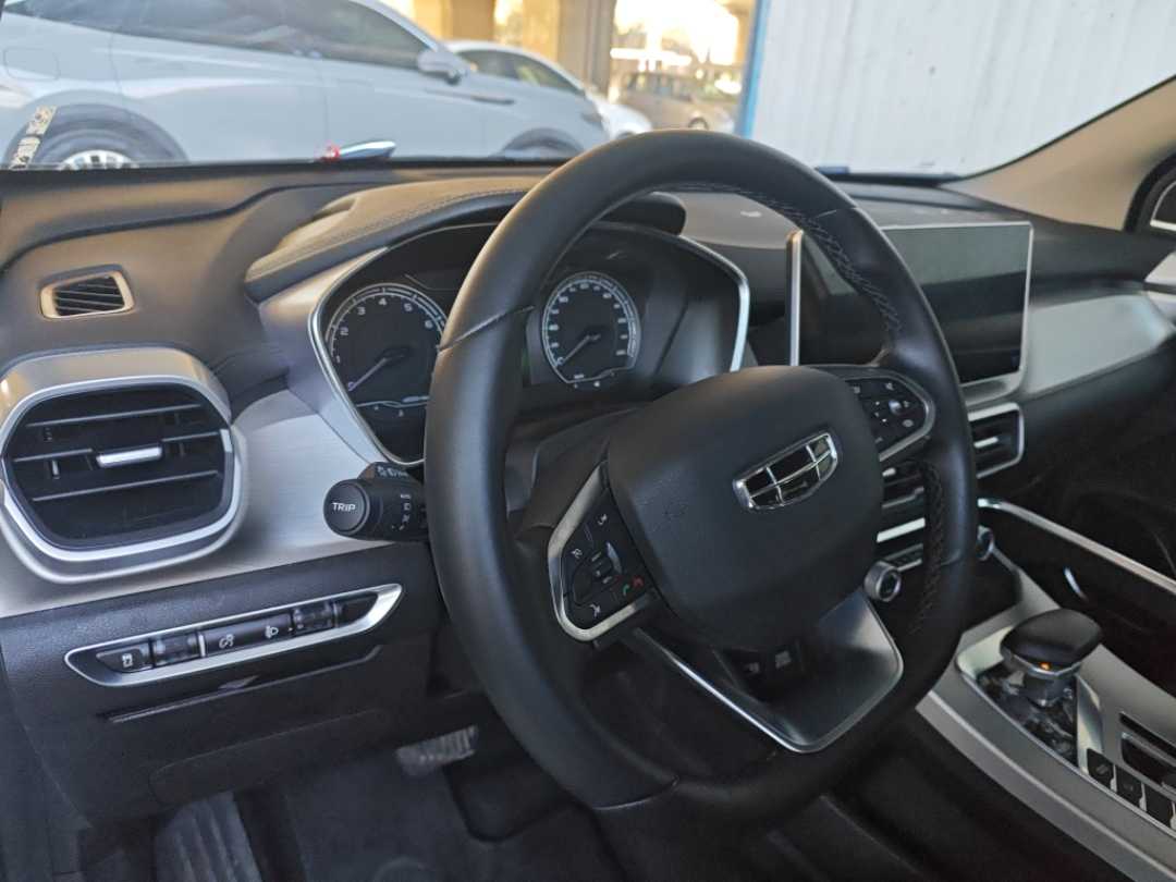 GEELY Coolray 2023 #4 GEELY Coolray 2023 car image #4