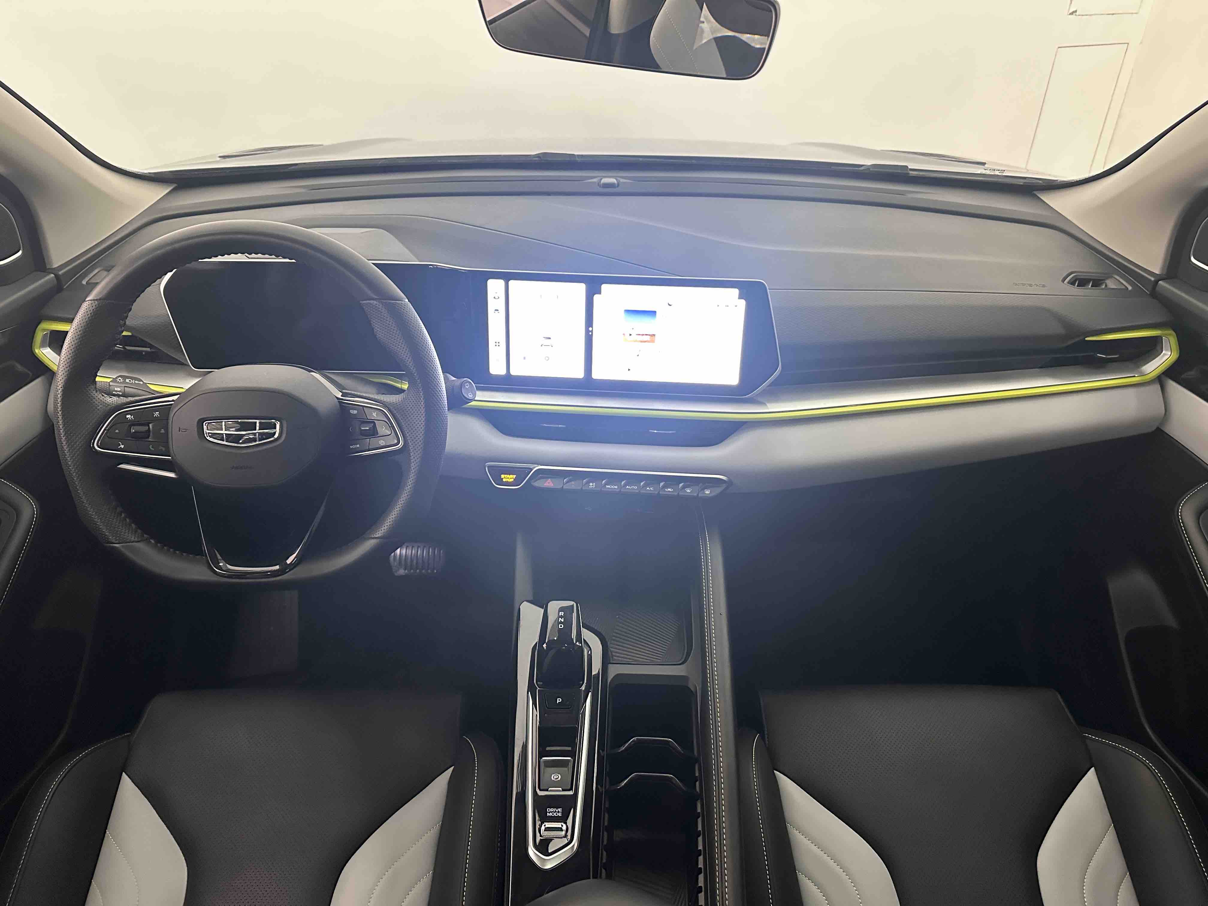 GEELY Coolray 2023 #4 GEELY Coolray 2023 car image #4