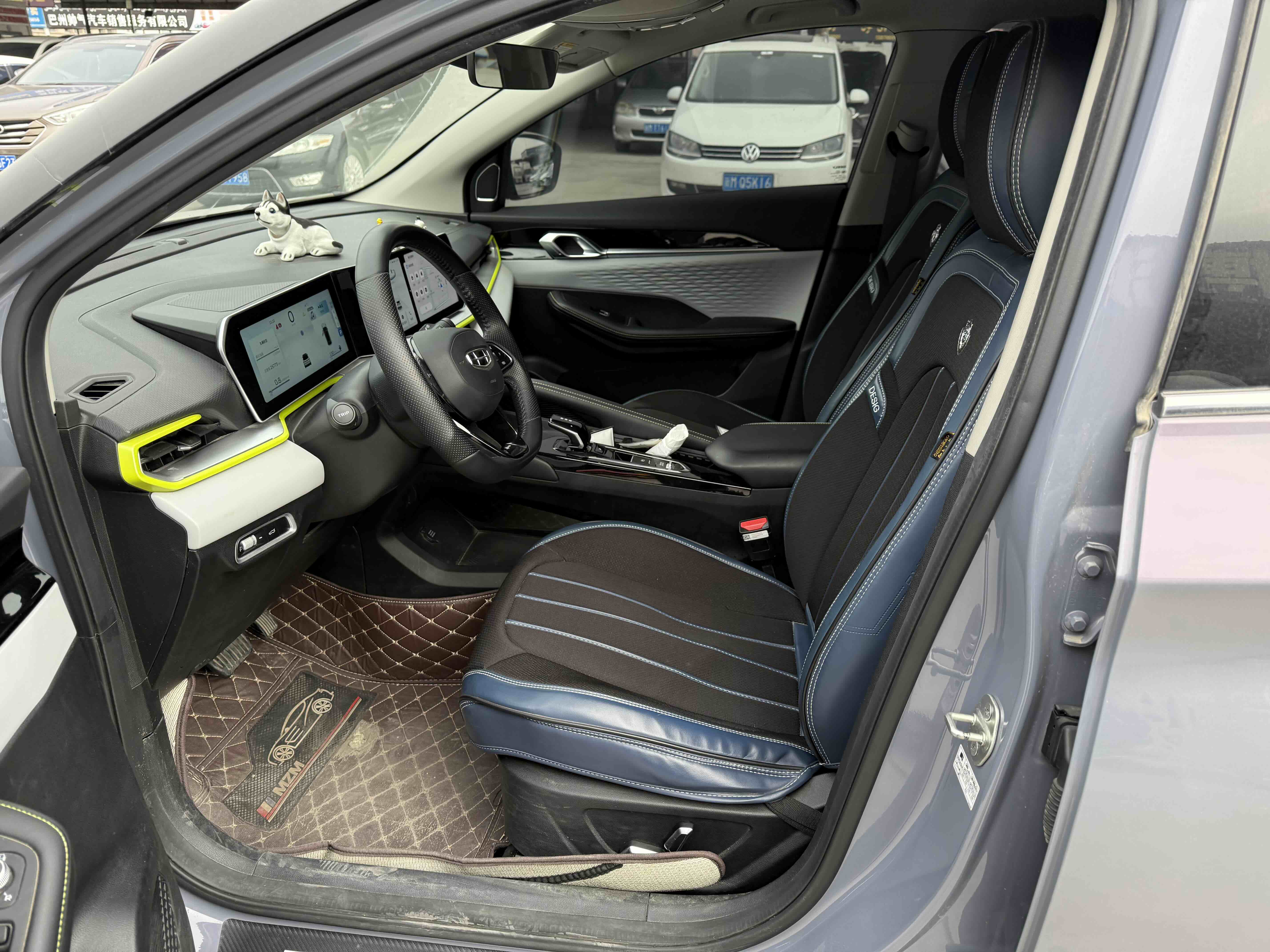 GEELY Coolray 2023 #4 GEELY Coolray 2023 car image #4