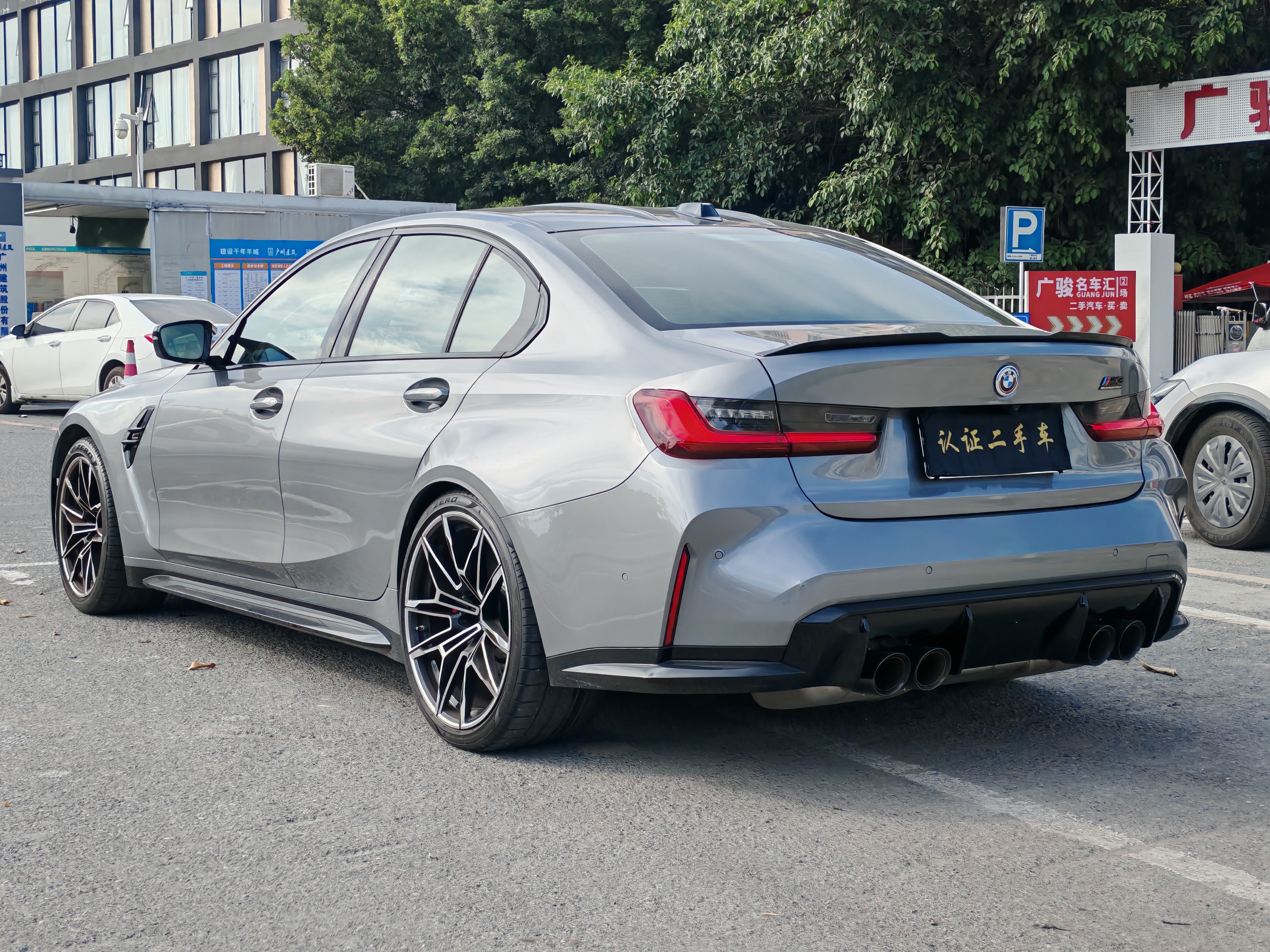 BMW M3 2024 immagine di auto #4