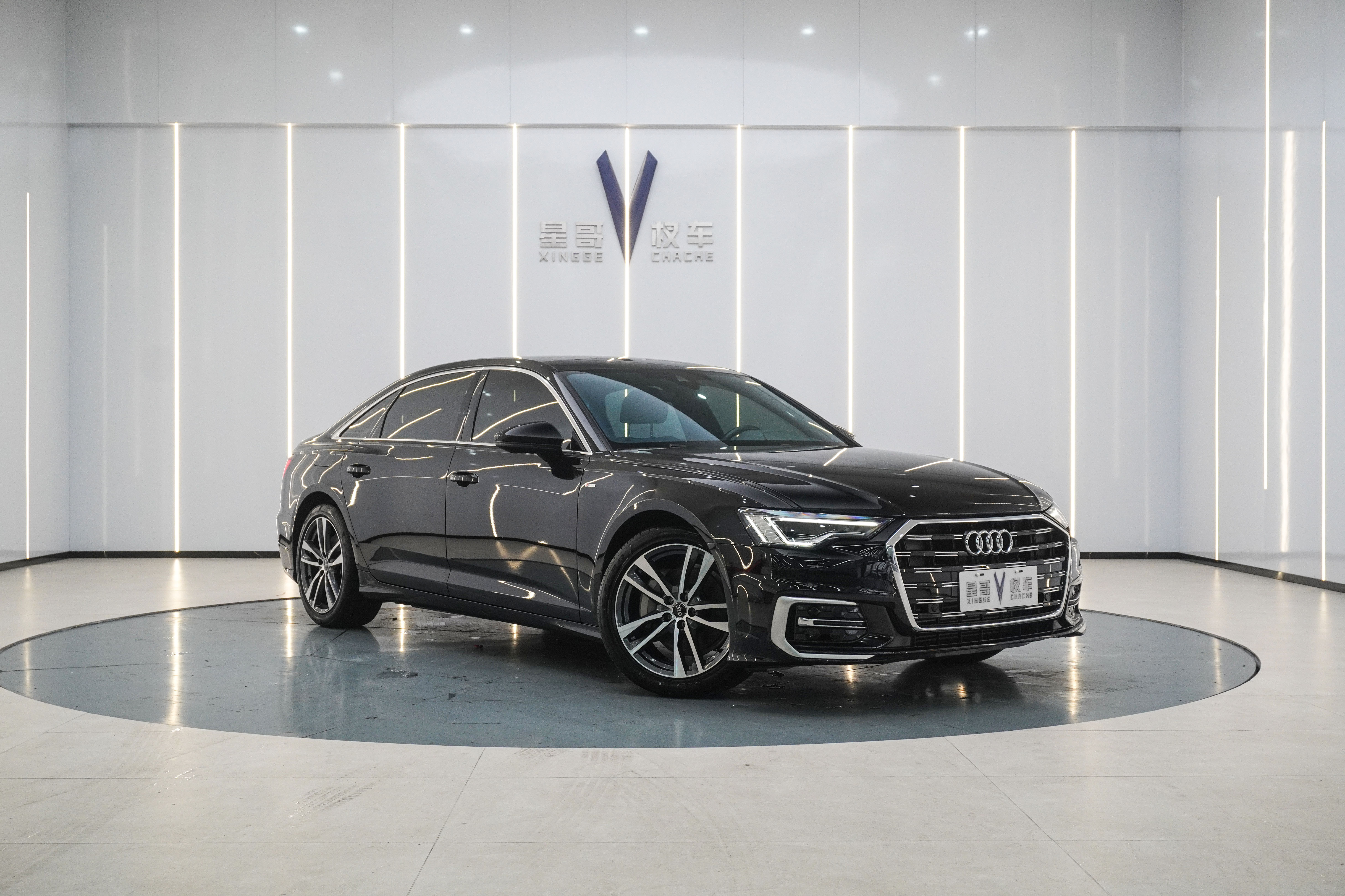 Audi A6L 2022 #4 Audi A6L 2022 car image #4