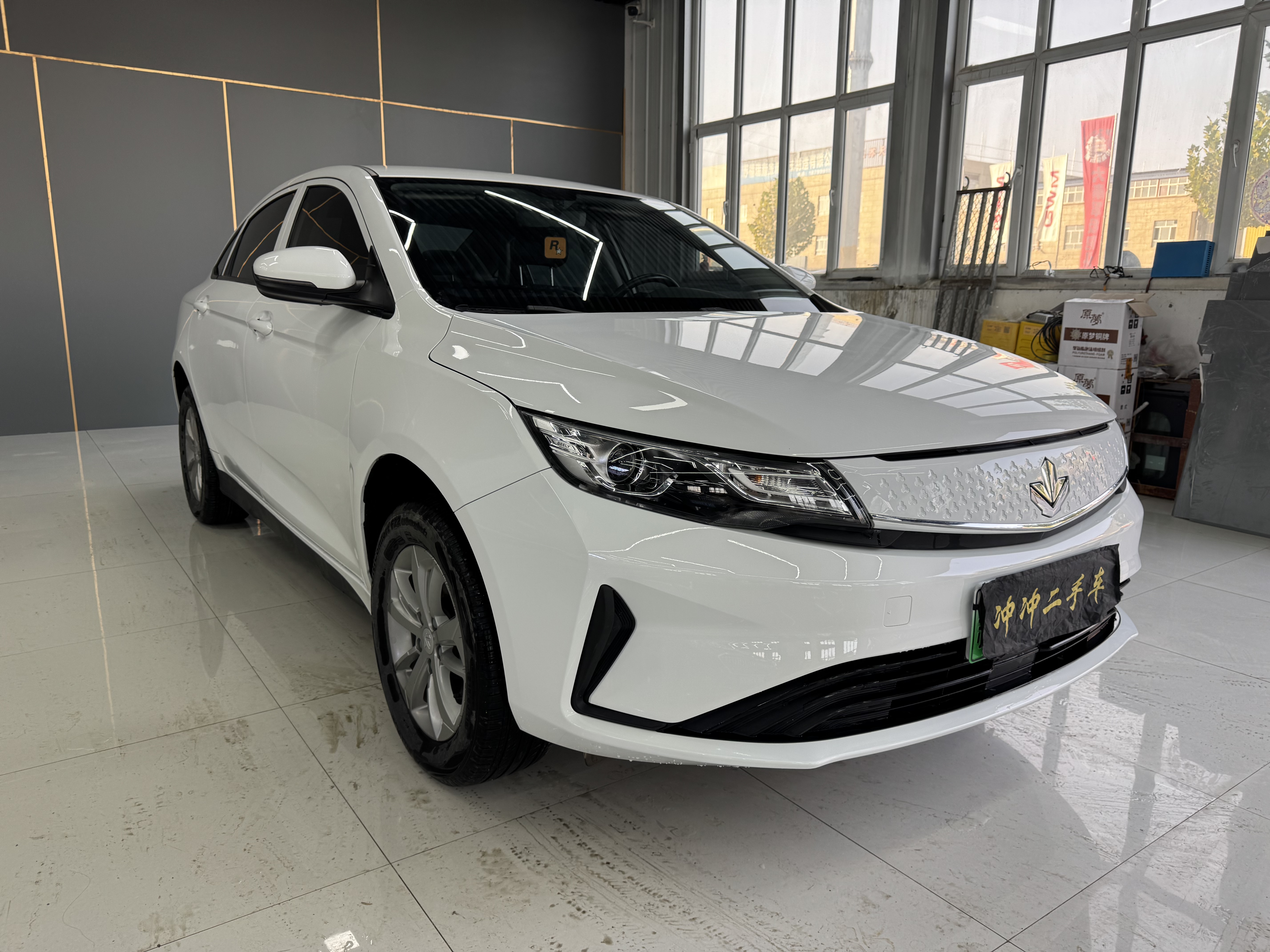 Livan Maple 60S 2022 imagen de coche #4