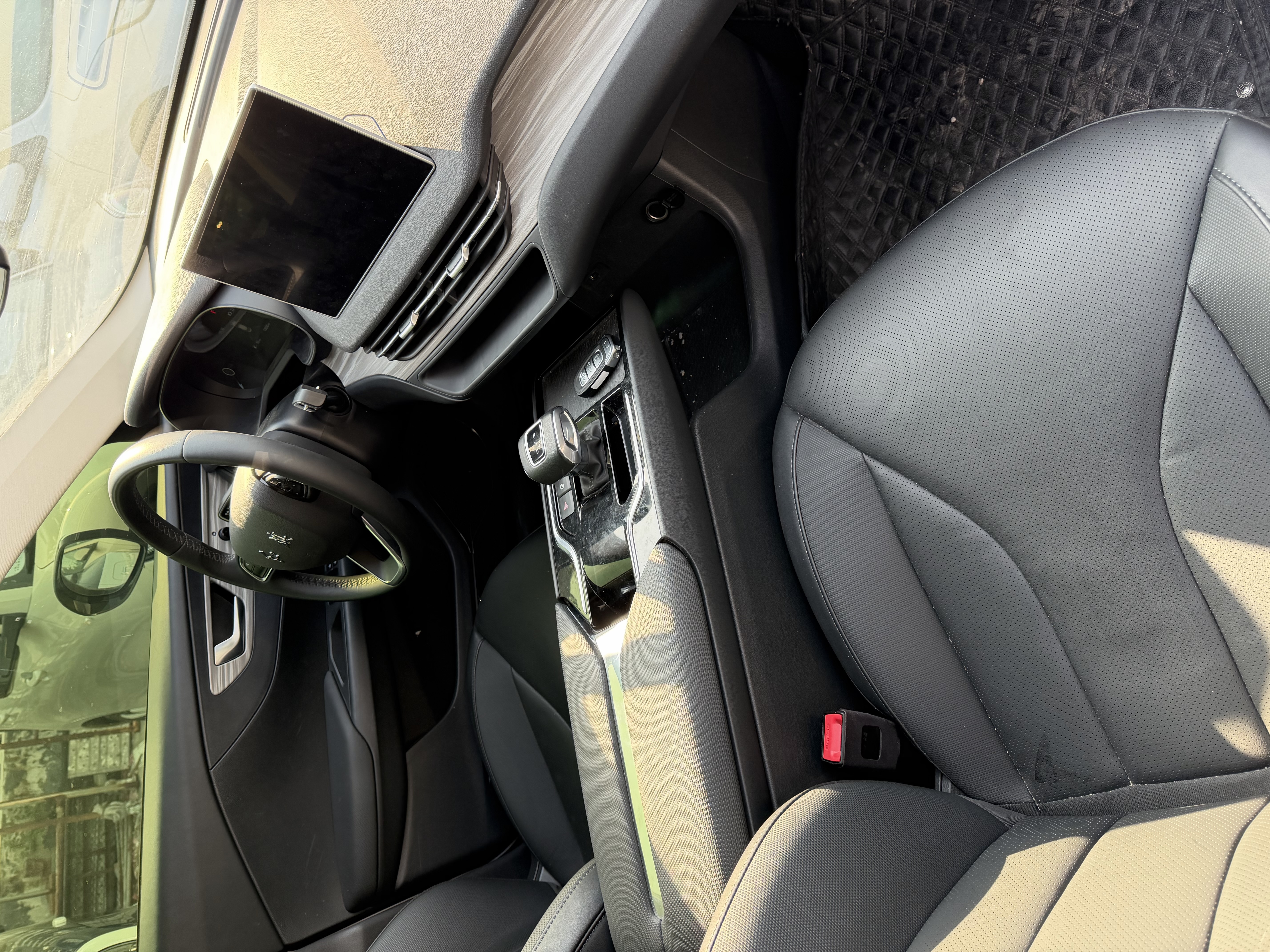 HongQi E-QM5 2024 #4 HongQi E-QM5 2024 immagine di auto #4