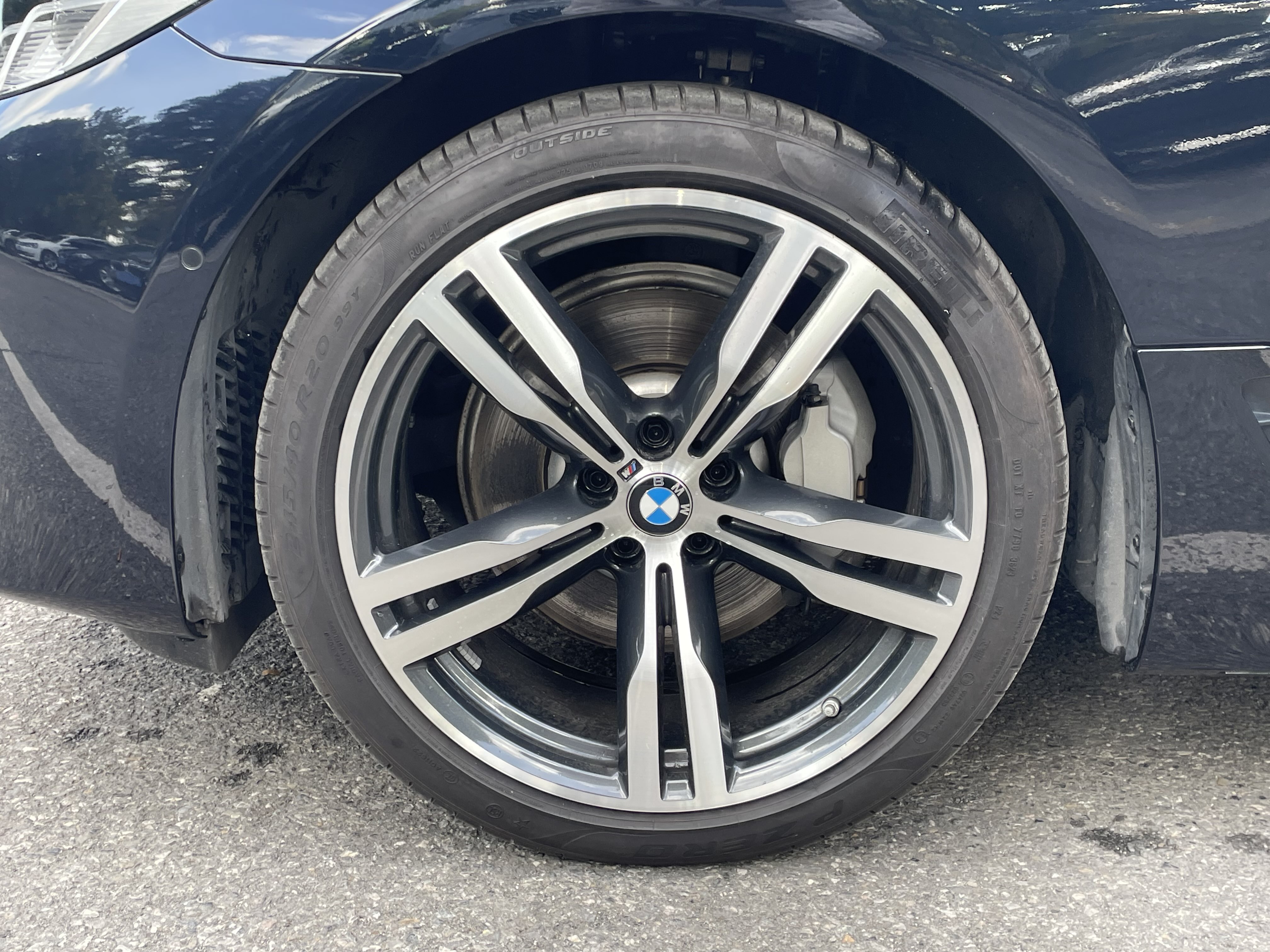 BMW 6 Series GT 2024 #4 BMW 6 Series GT 2024 car image #4