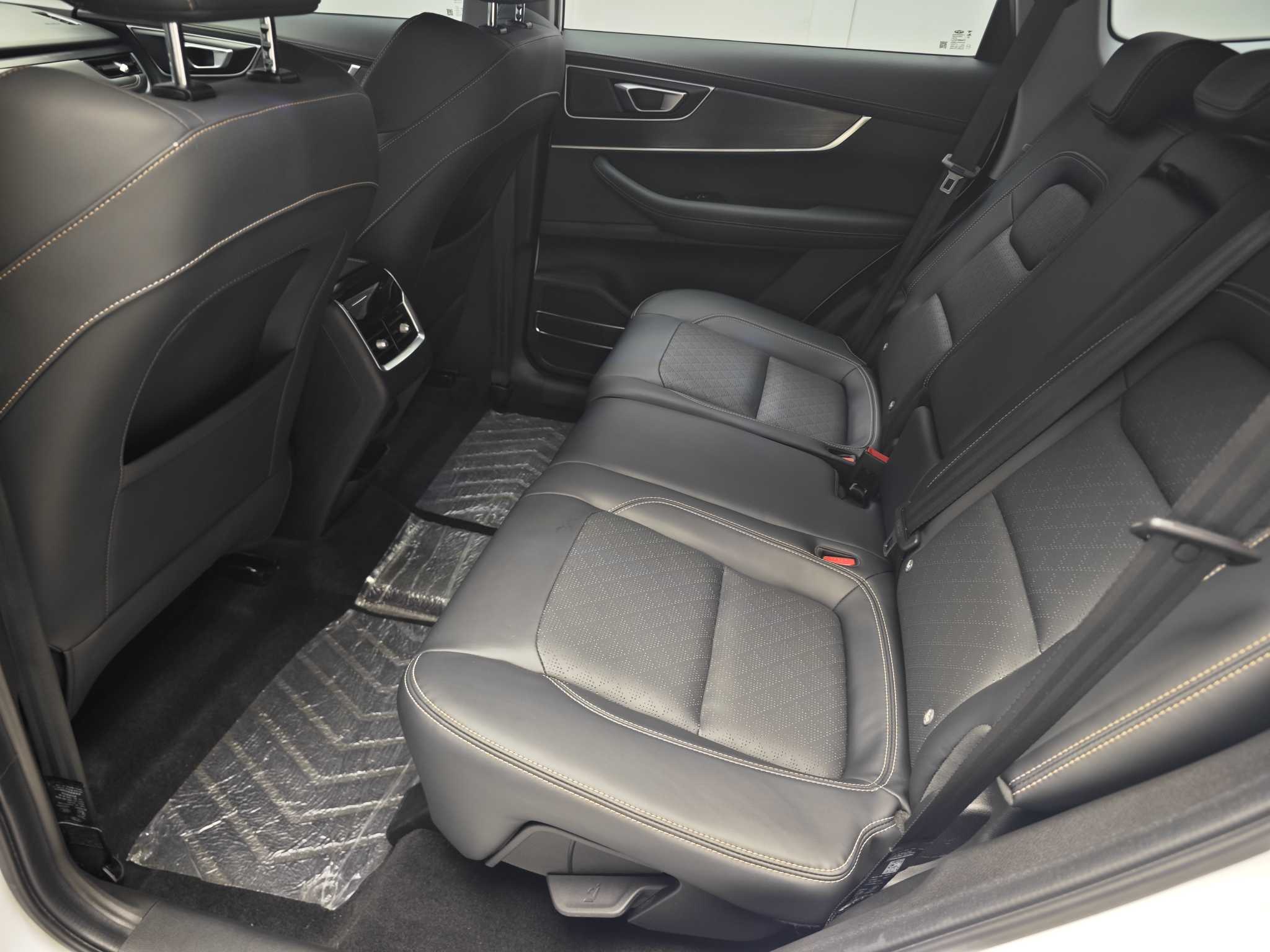 Tiggo 8 2024 car image #4
